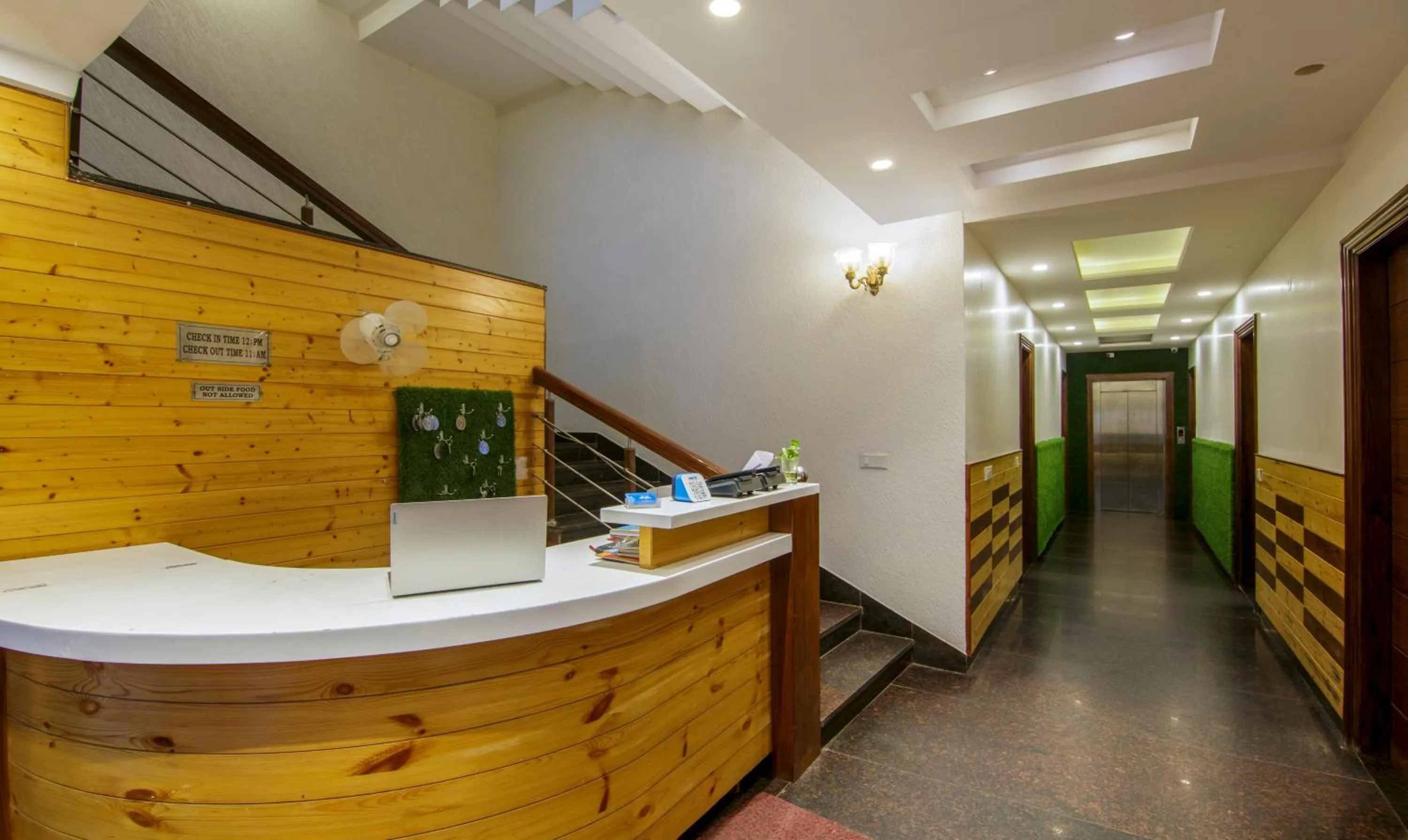 Lobby or reception in Itsy Hotels GM Residency