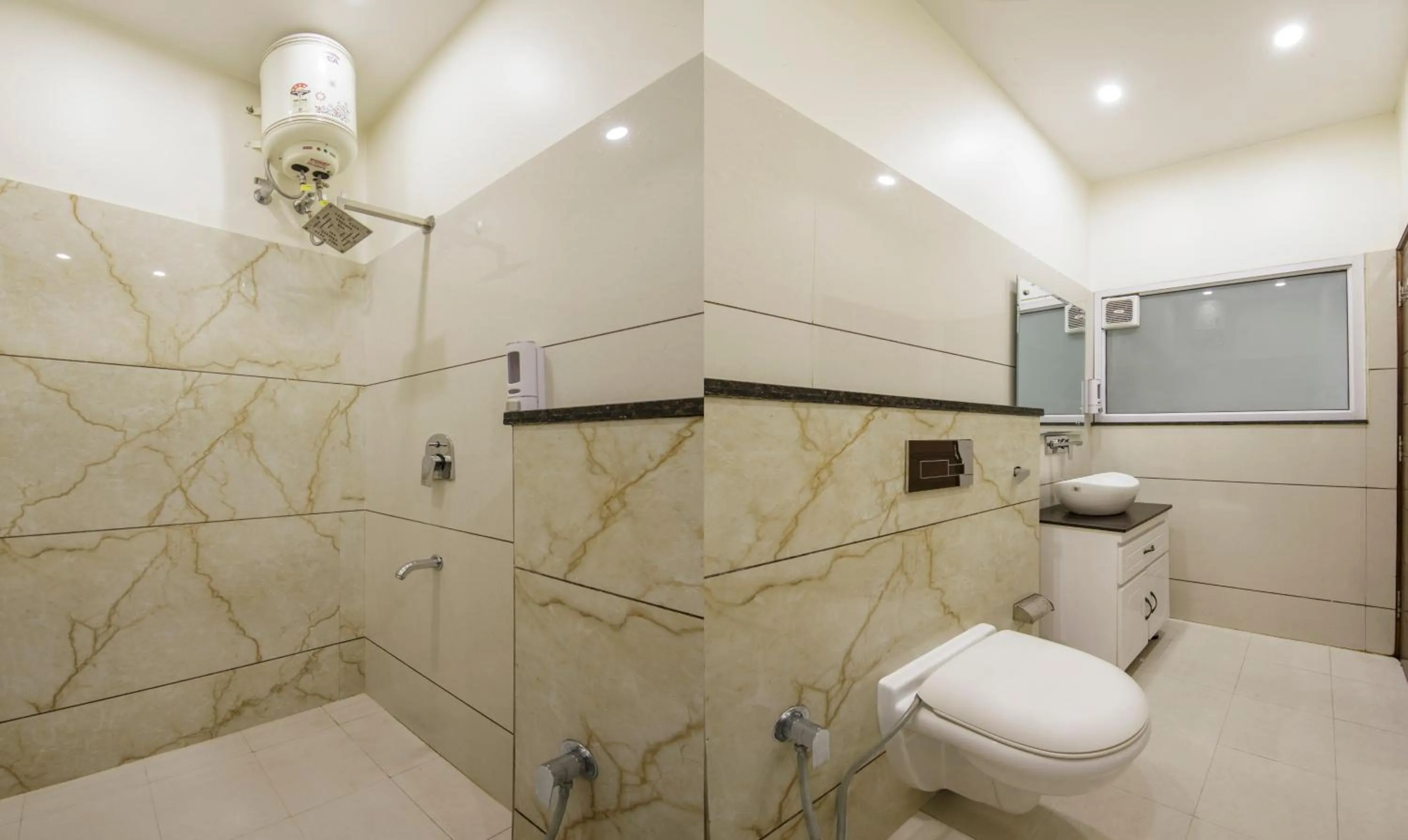 Bathroom in Itsy Hotels GM Residency