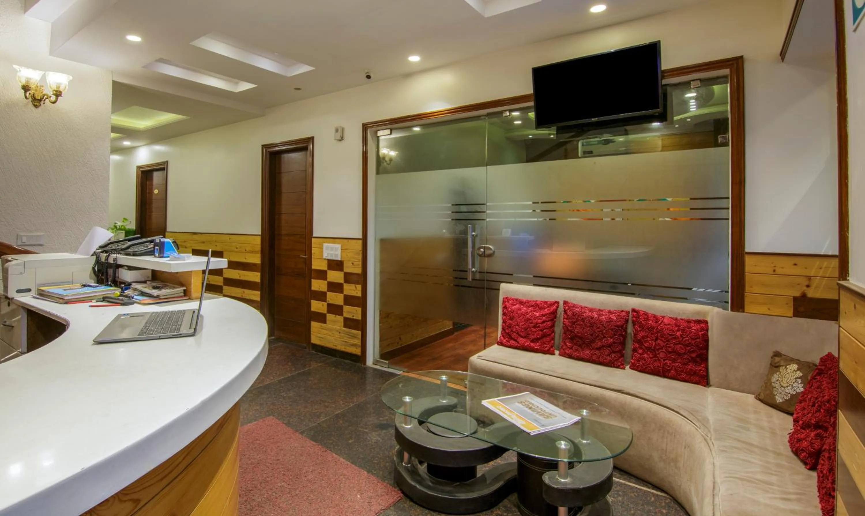 Lobby or reception in Itsy Hotels GM Residency