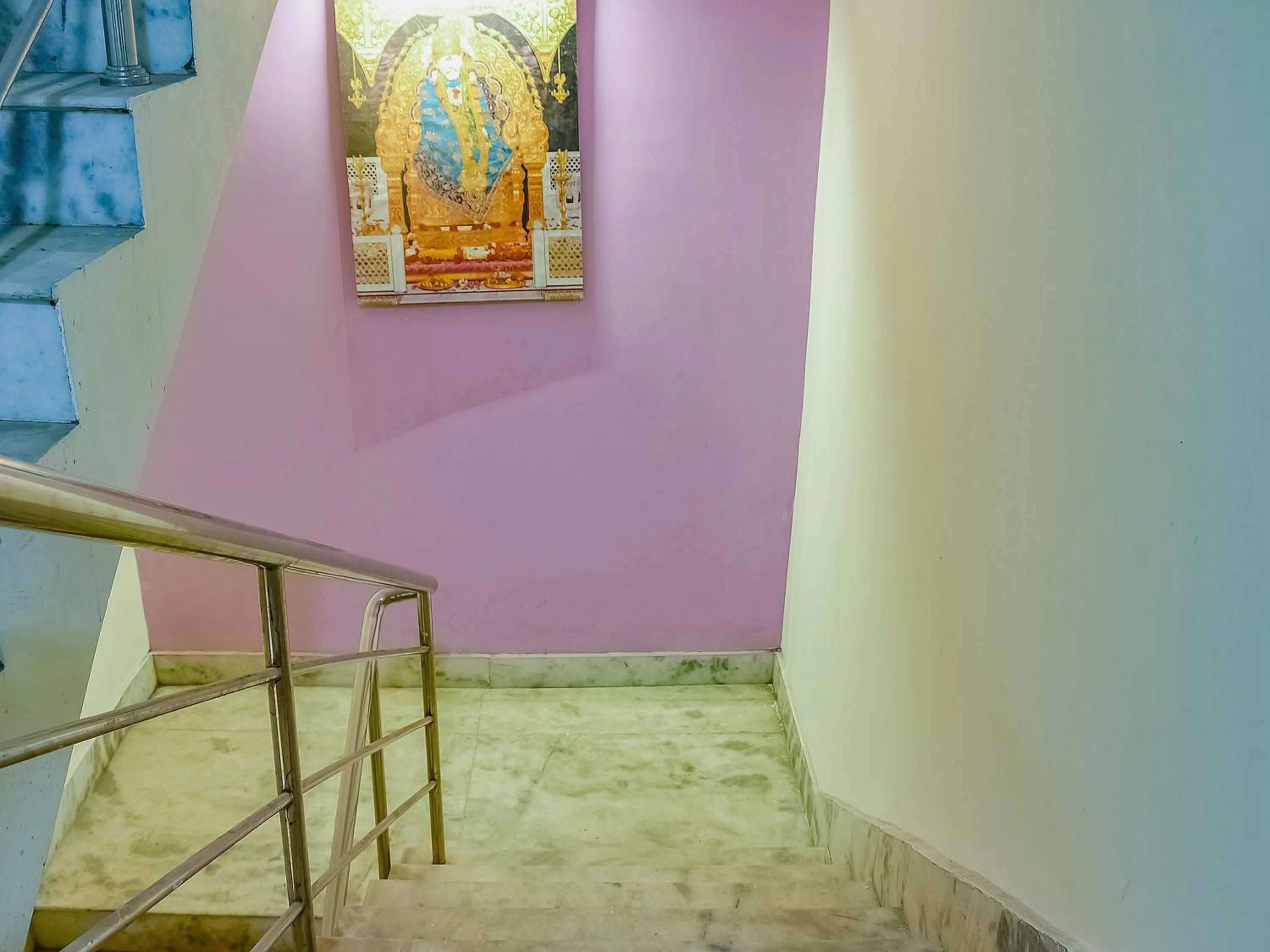 Lobby or reception in Hotel O S&h Residency Bahadalpur Railway Station