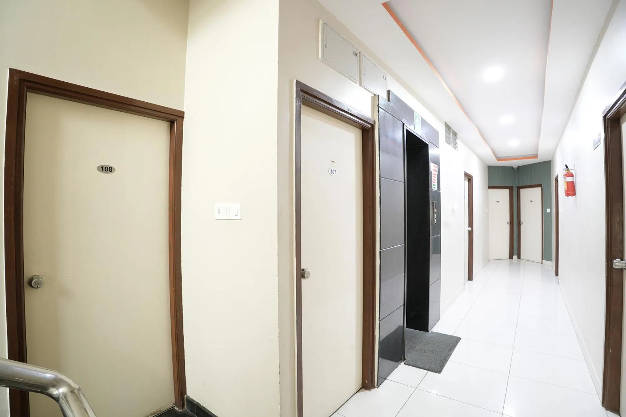 Lobby or reception in FabHotel Champion Grand - Nr Fortis Hospital, Nagarbhavi