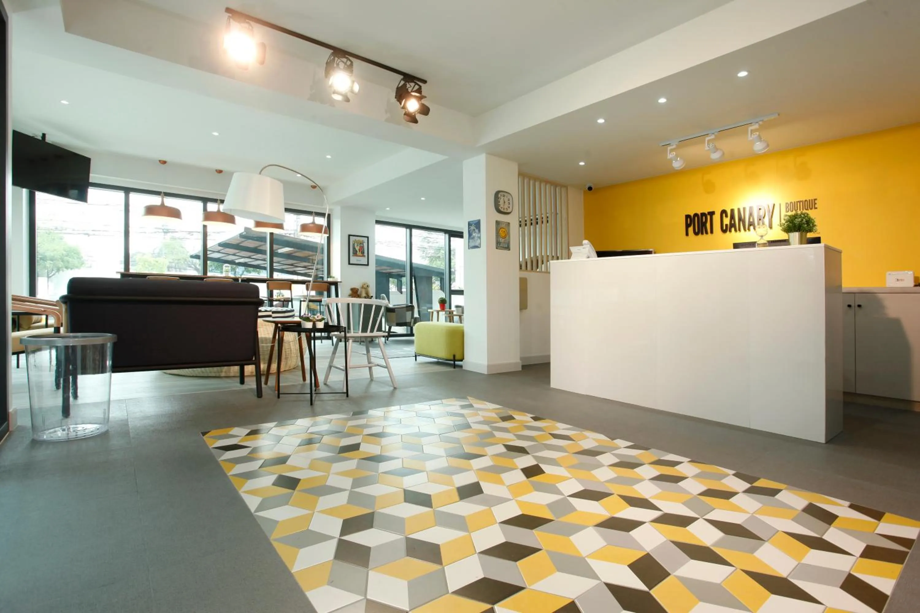 Lobby or reception in Port Canary Airport Hotel