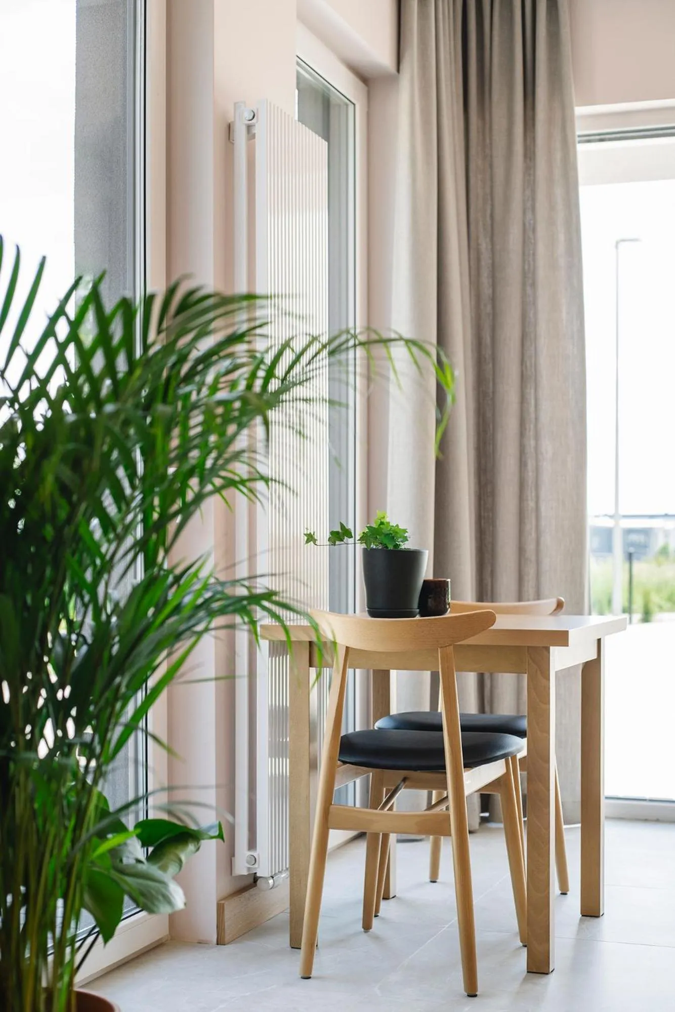 Restaurant/places to eat in Hi Hotel Gdansk Airport