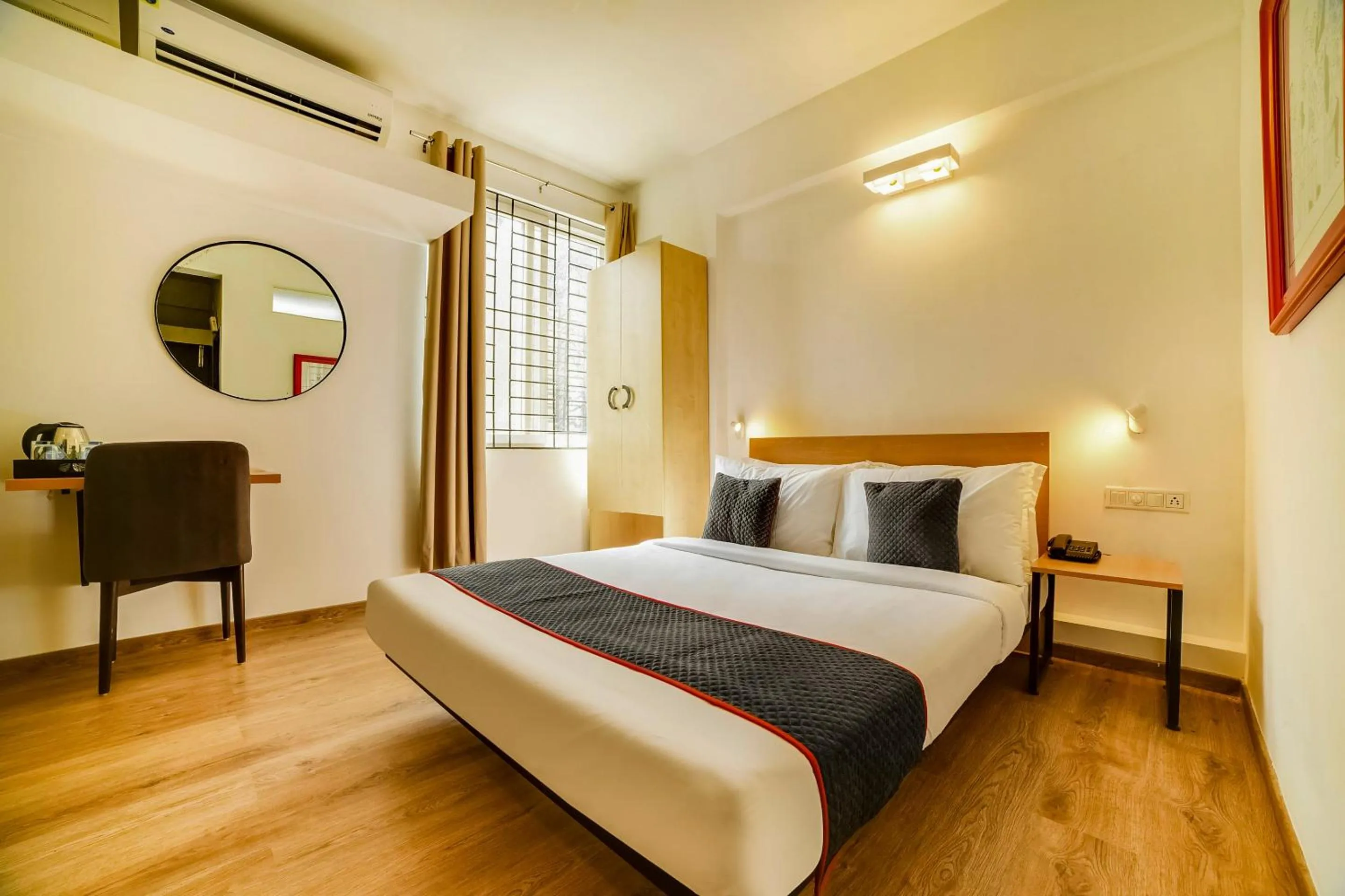 Bedroom, Bed in Townhouse Sarvar Hospitality Near Ascendas Park Square Mall