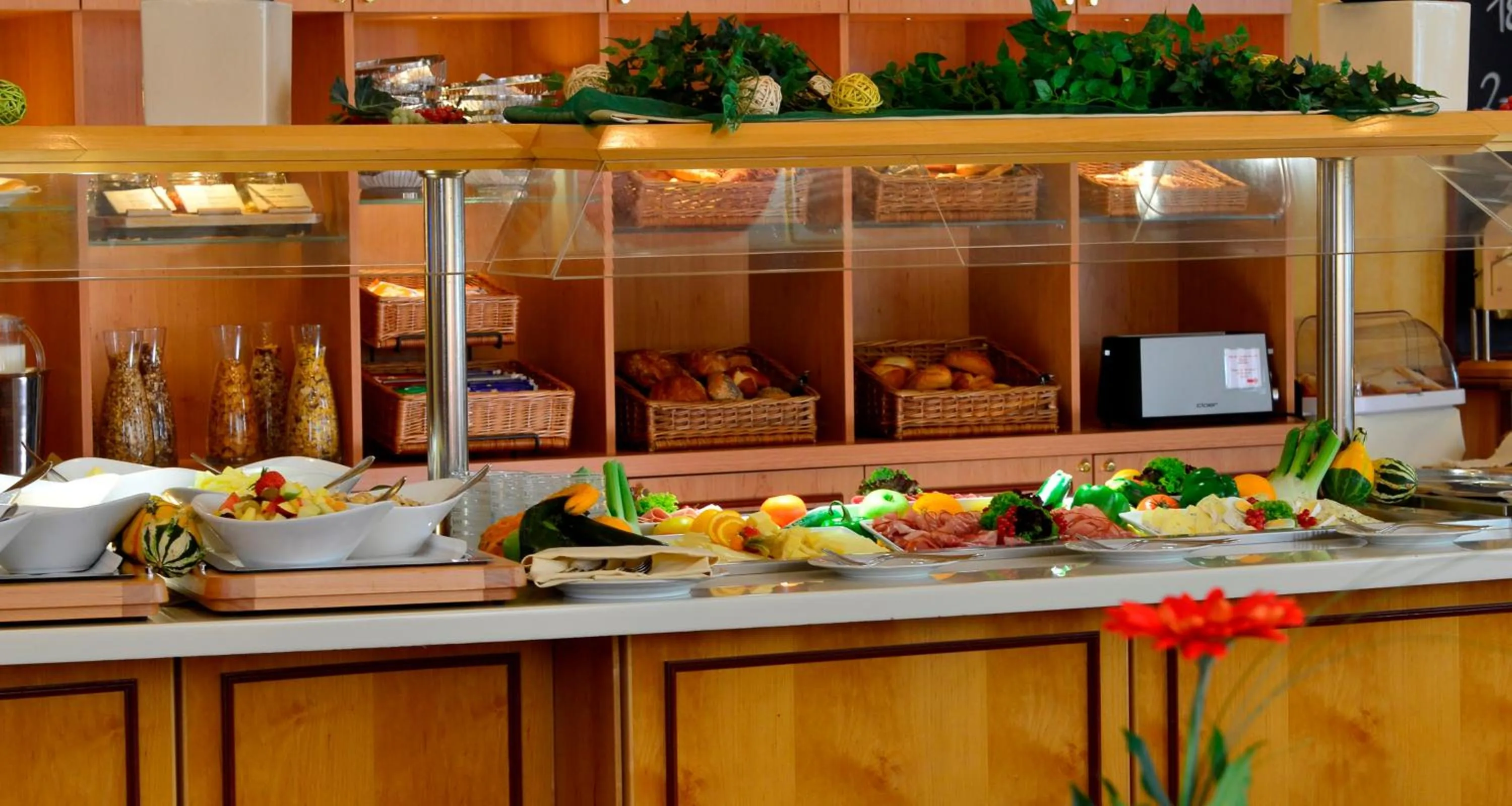 Breakfast in PLAZA INN Leonberg