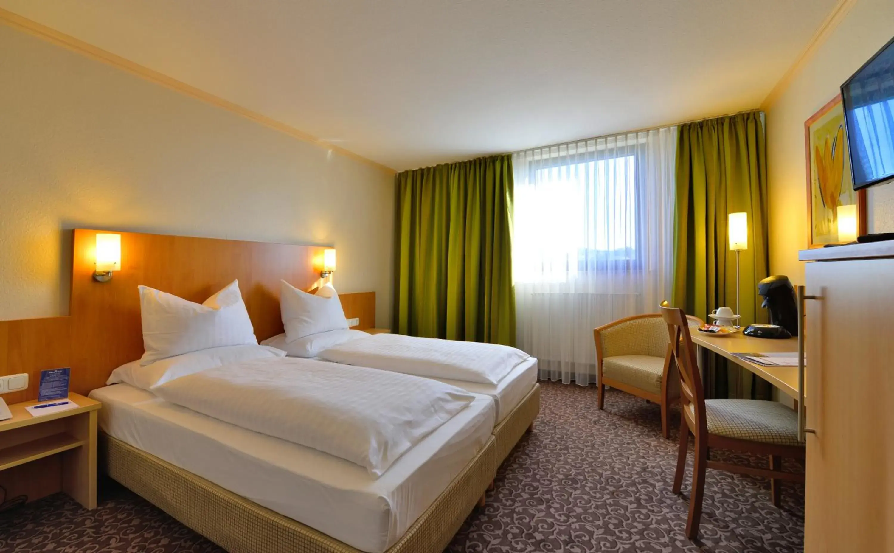 Single Room in PLAZA INN Leonberg Single Room in PLAZA INN Leonberg
