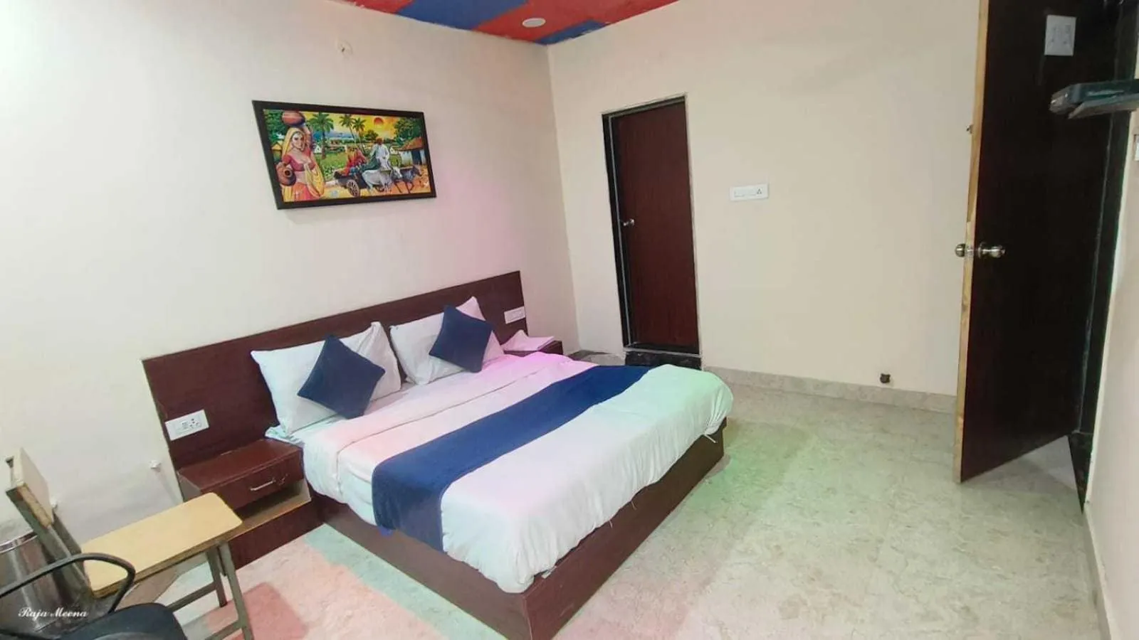 Bedroom in Collection O Hotel Kavya Guest House