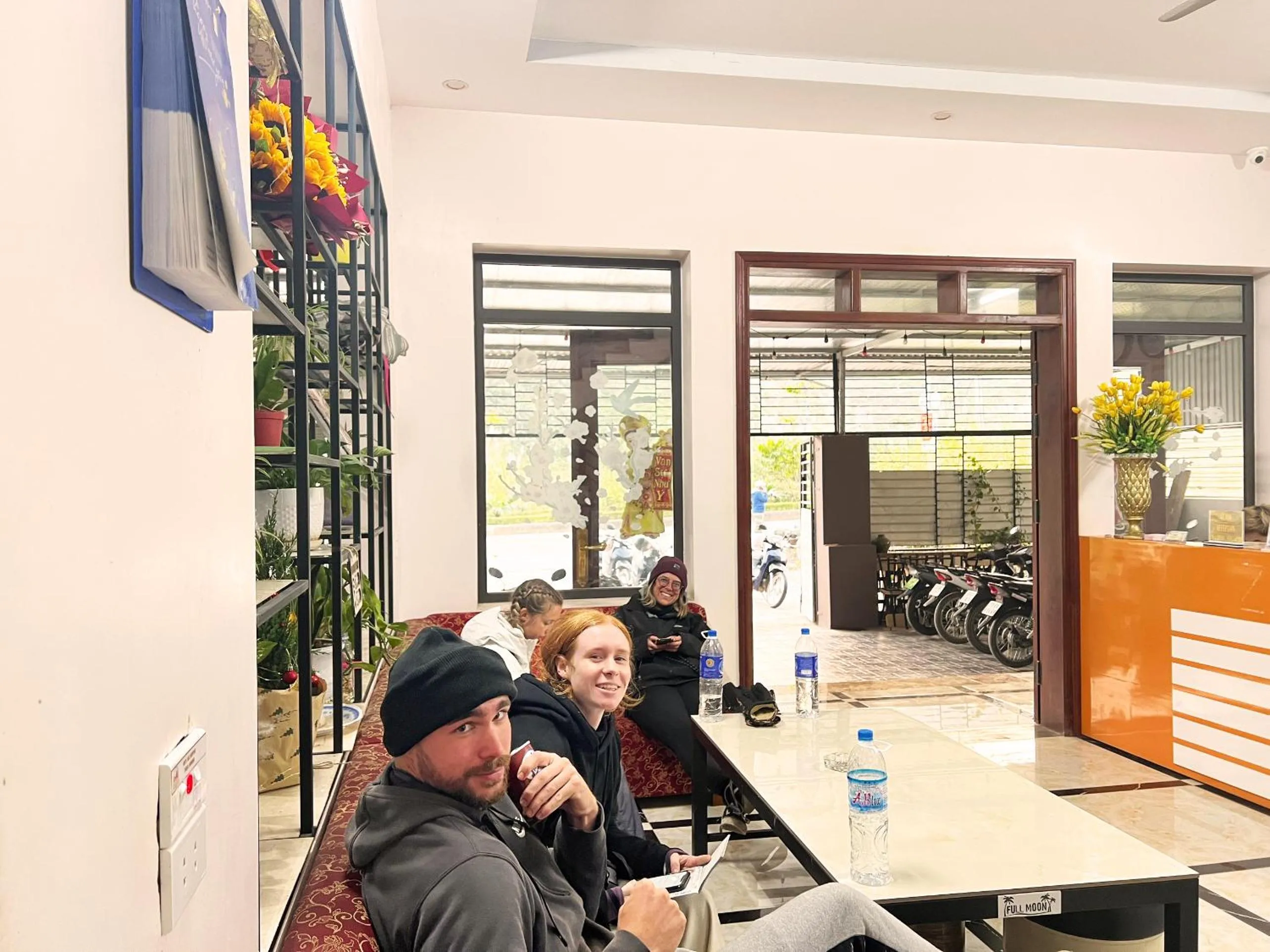 Communal lounge/ TV room in Ha Giang Ali Hostel