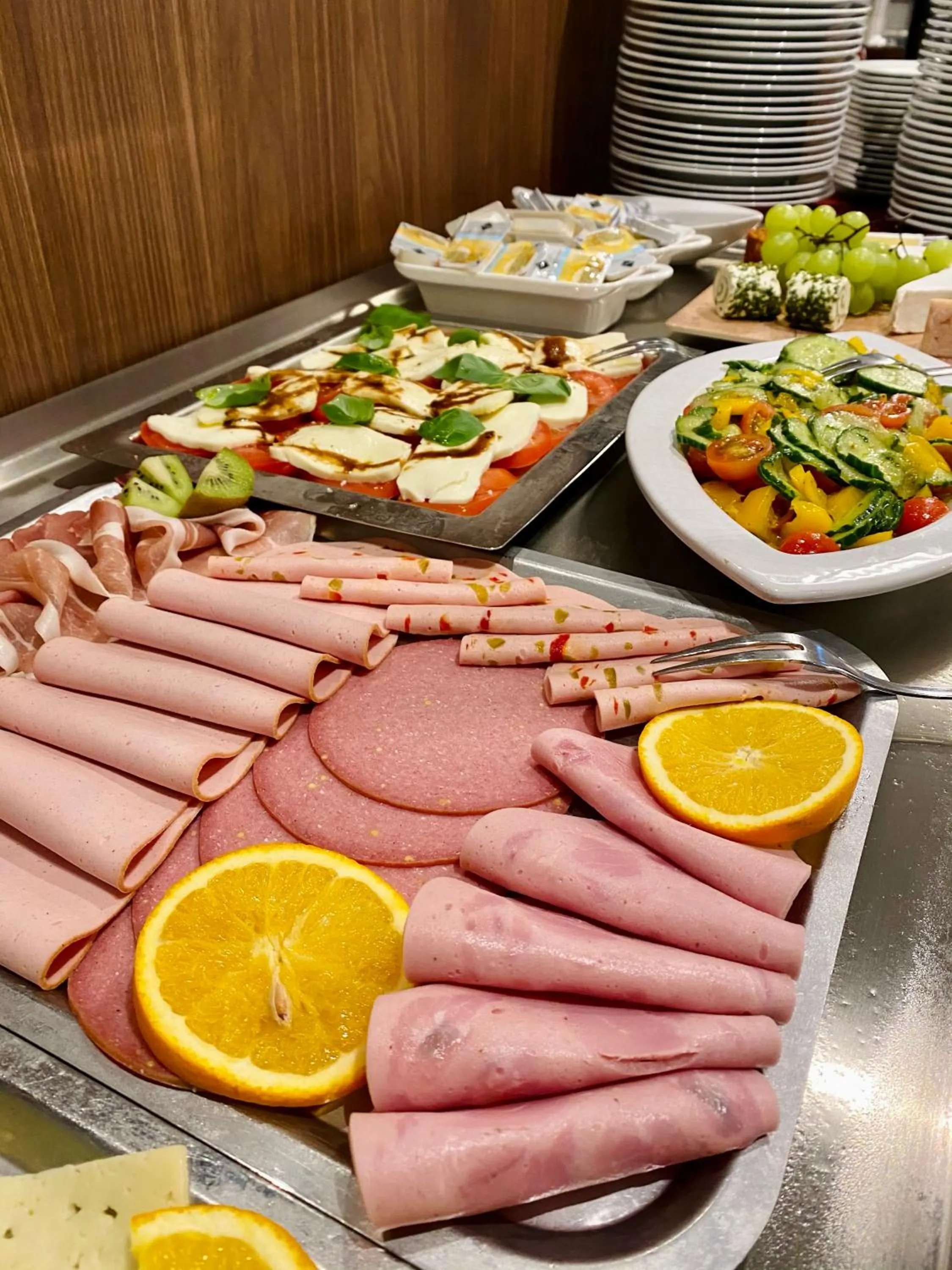 Food and drinks in Best Western Comfort Business Hotel Düsseldorf-Neuss