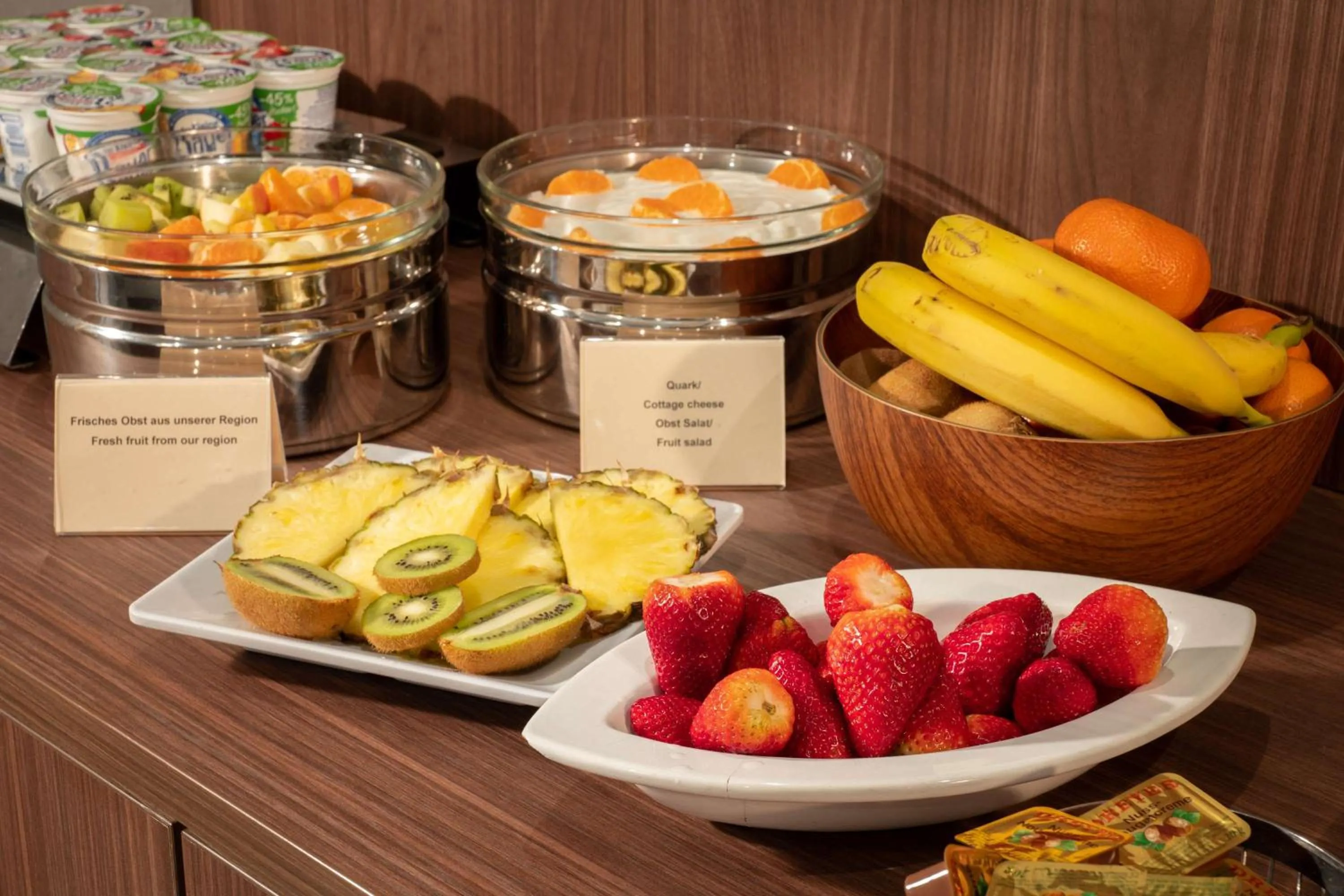 Food and drinks in Best Western Comfort Business Hotel Düsseldorf-Neuss