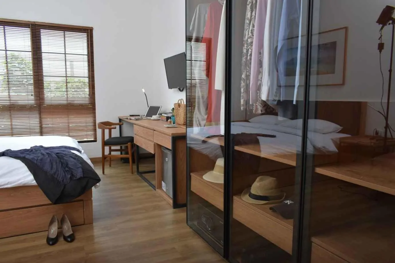 wardrobe, Bed in Rumanami Residence