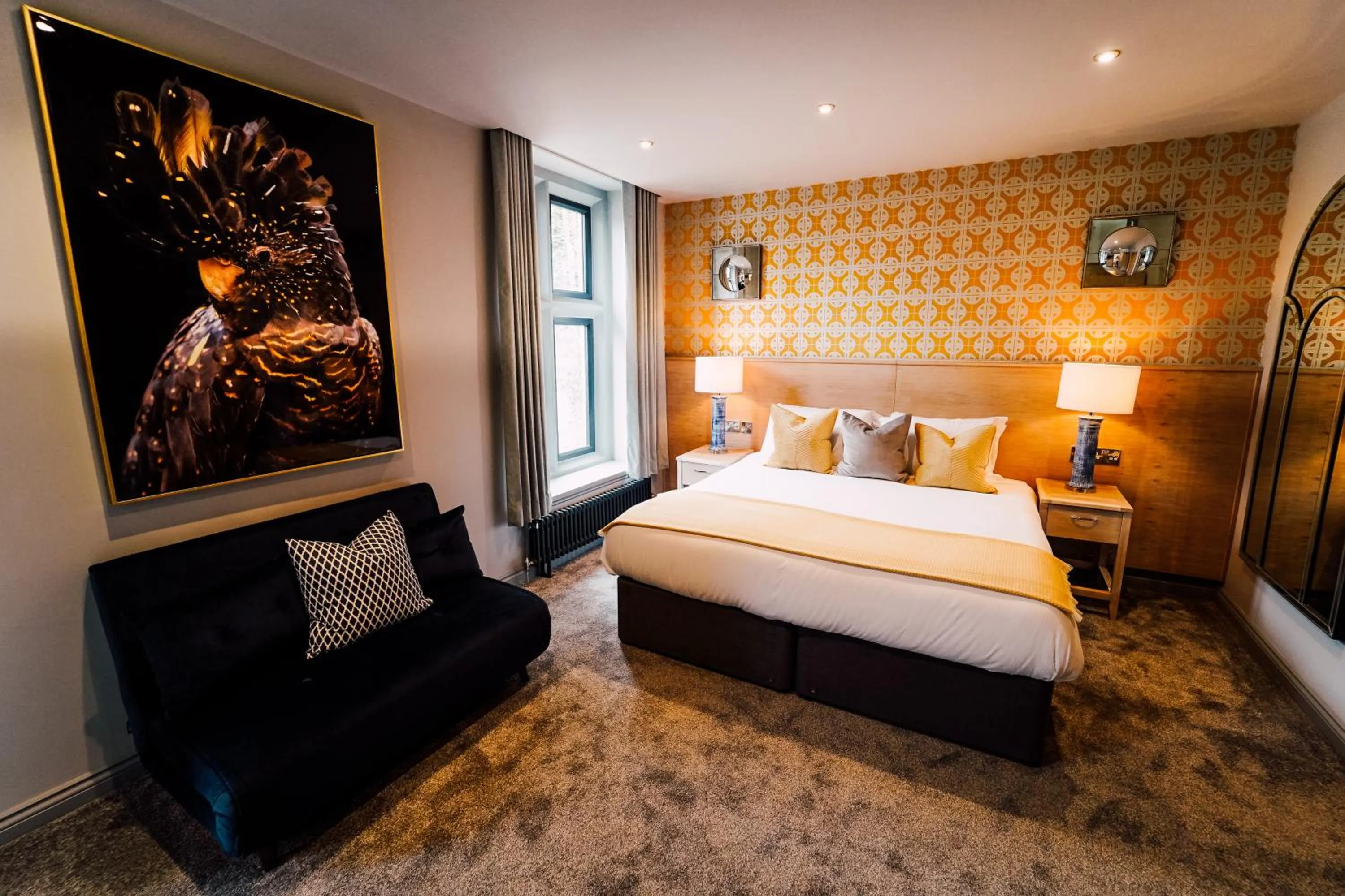 Photo of the whole room, Bed in The Maynard