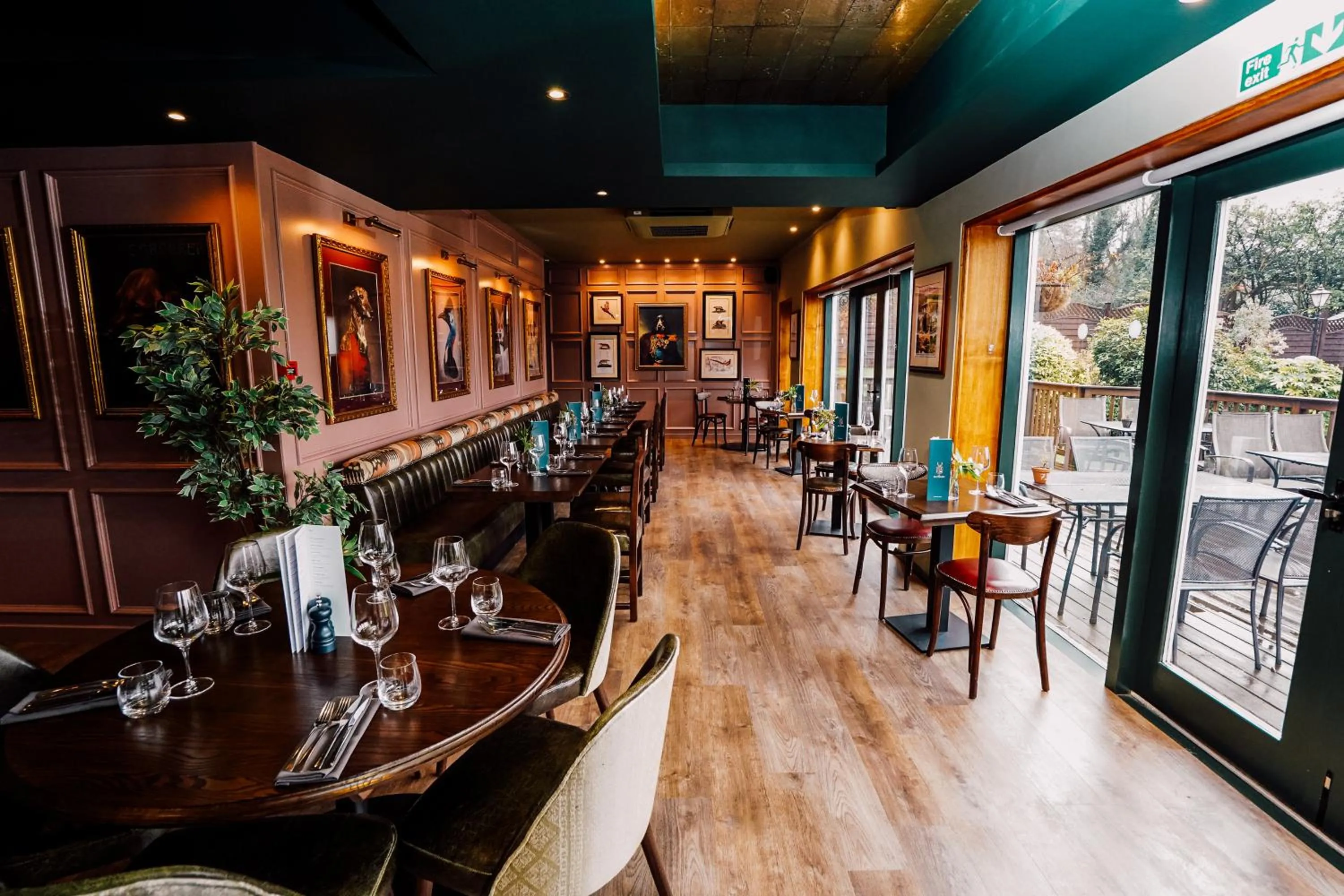 Restaurant/places to eat in The Maynard