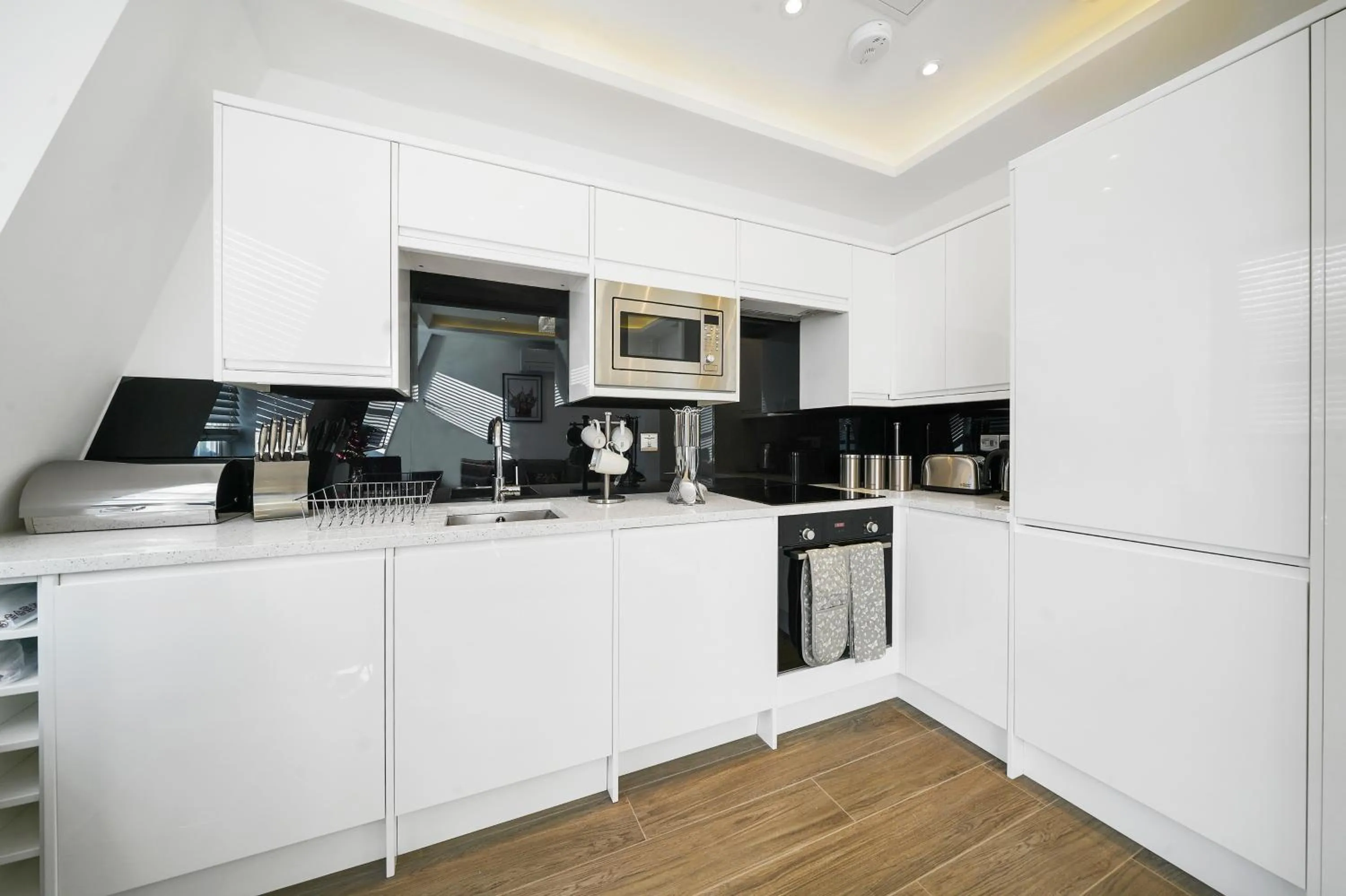 Kitchen or kitchenette in City Prime Apartments