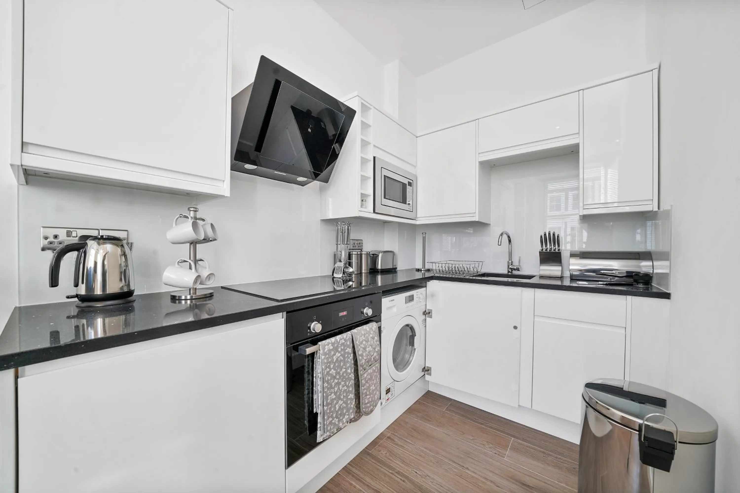 Kitchen or kitchenette in City Prime Apartments