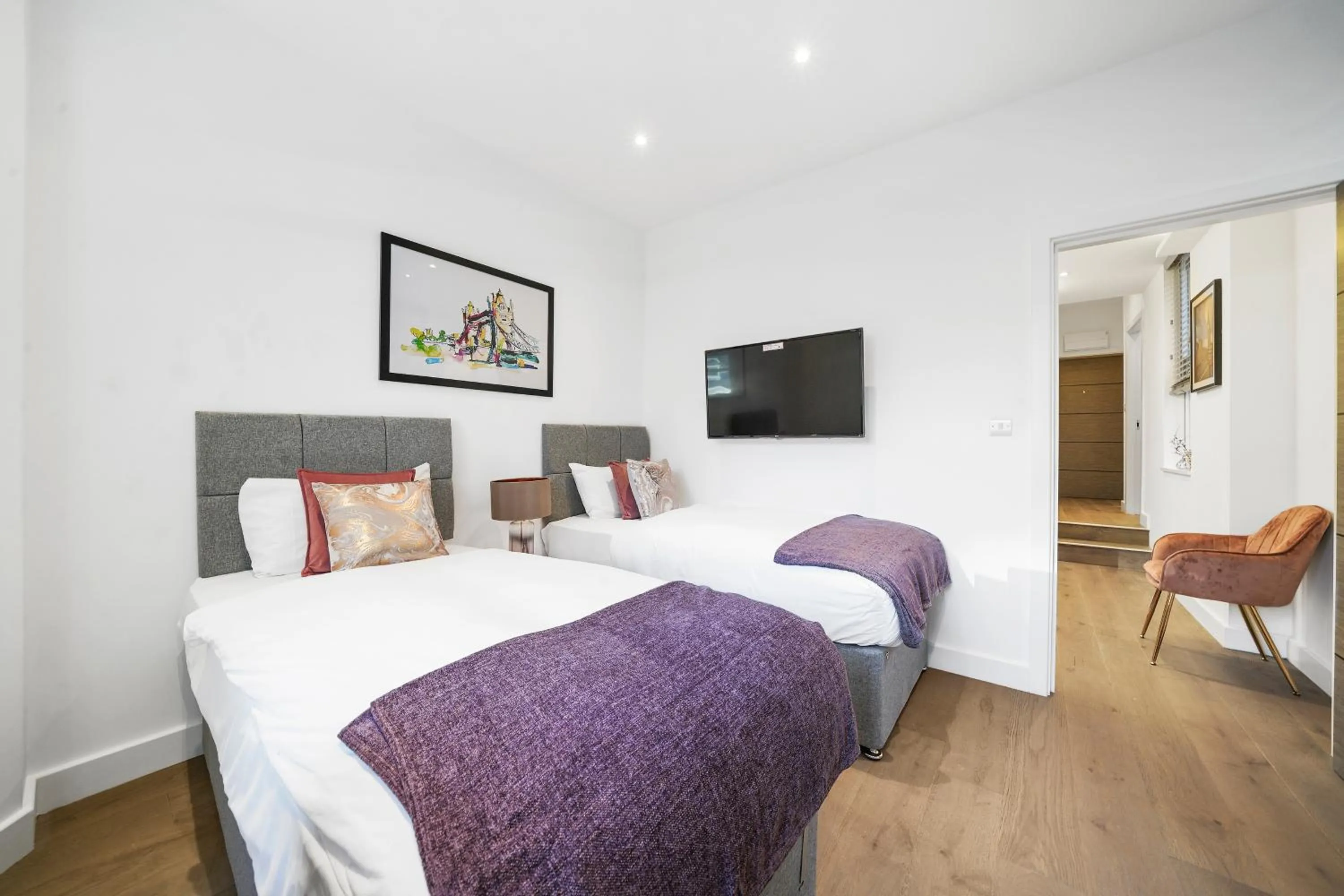 Bedroom, Bed in City Prime Apartments