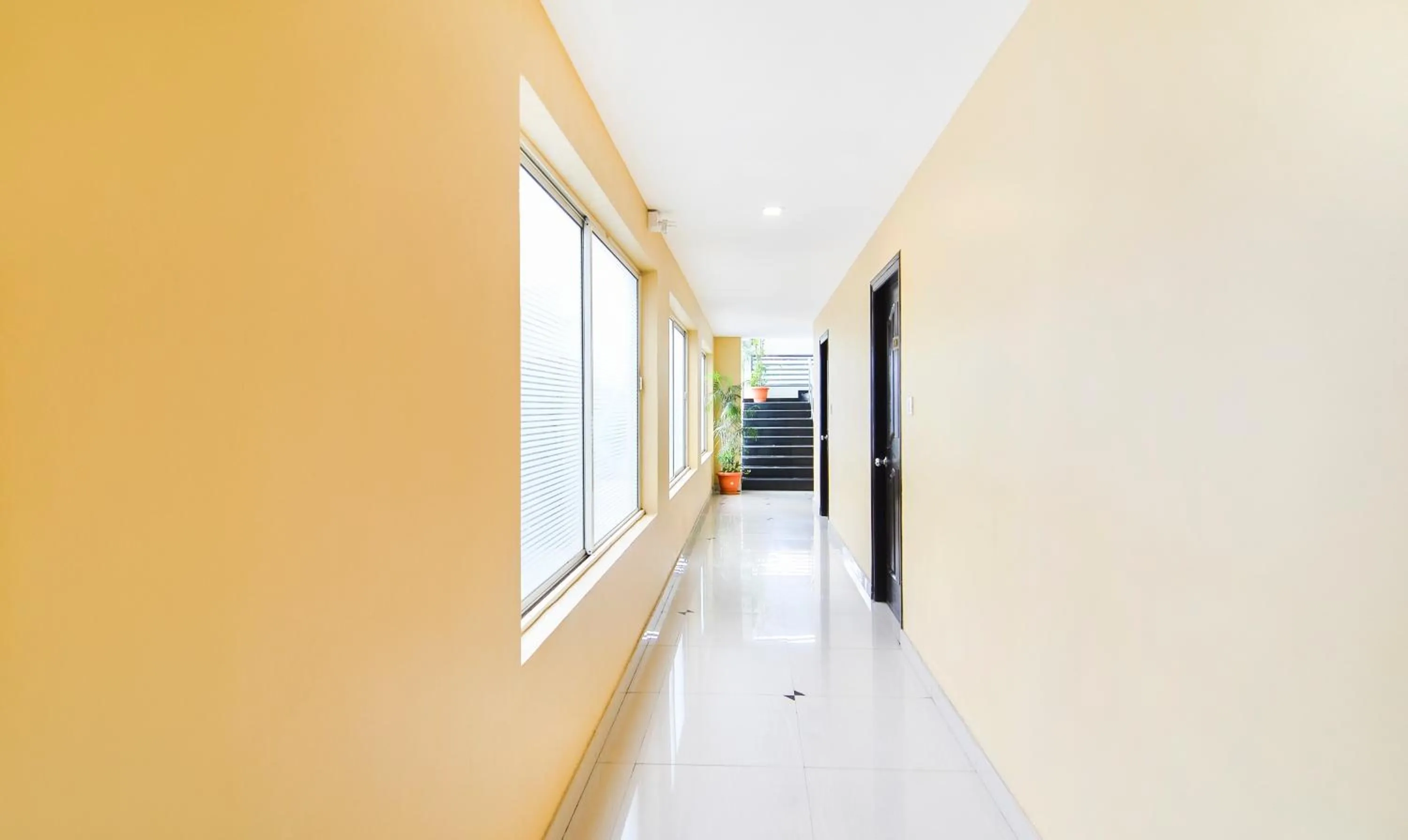 Lobby or reception in Itsy Hotels Platinum Inn