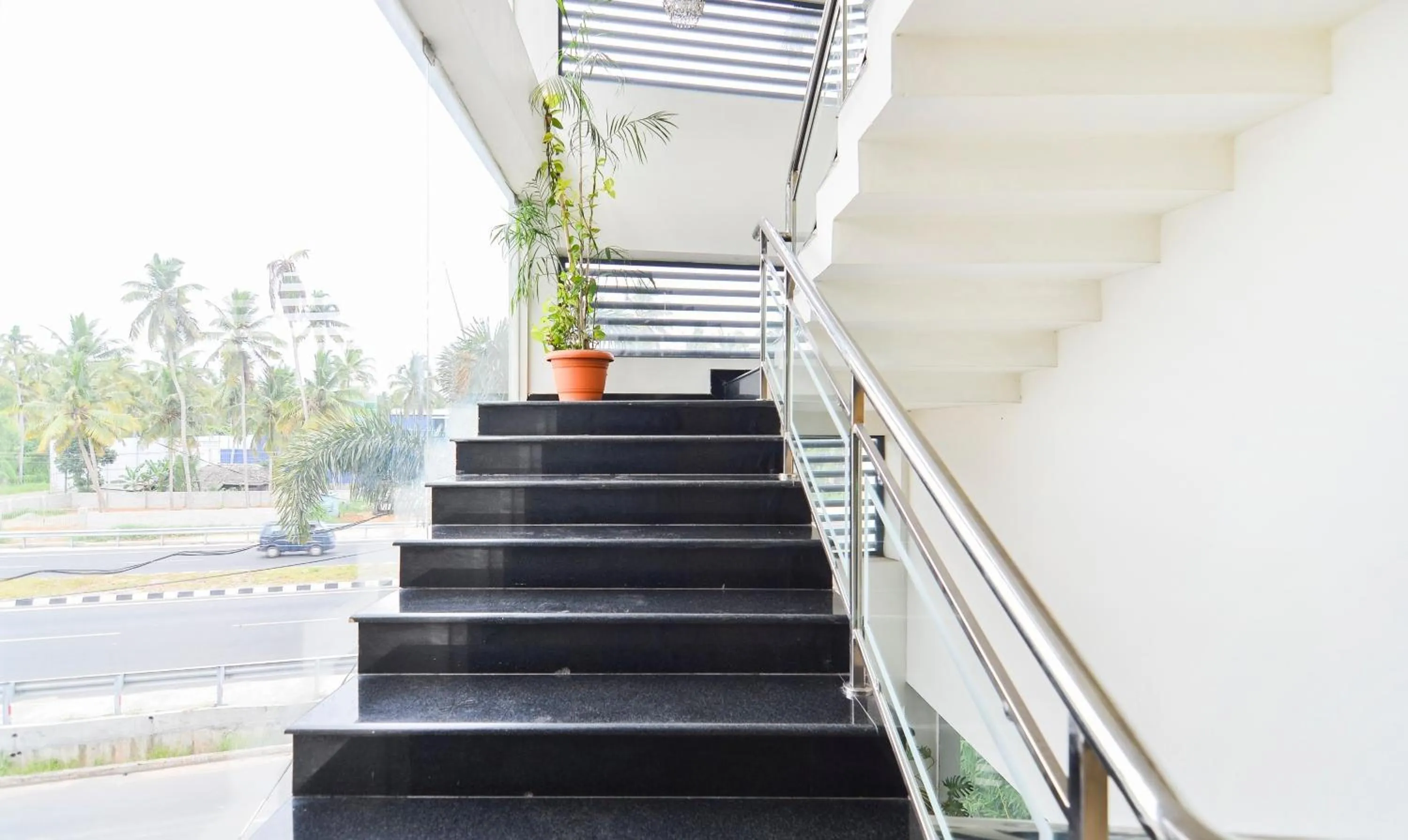 Lobby or reception in Itsy Hotels Platinum Inn