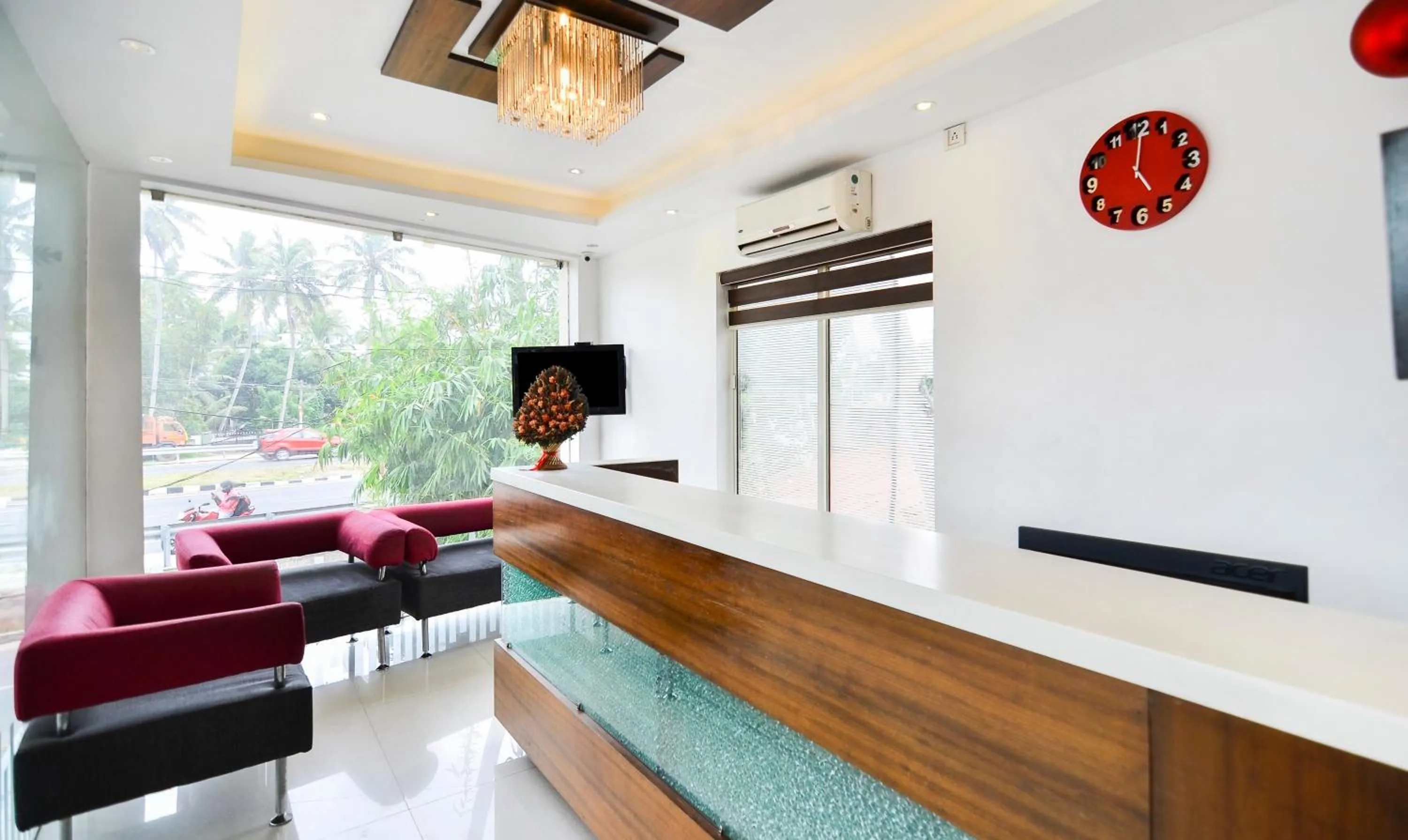 Lobby or reception in Itsy Hotels Platinum Inn