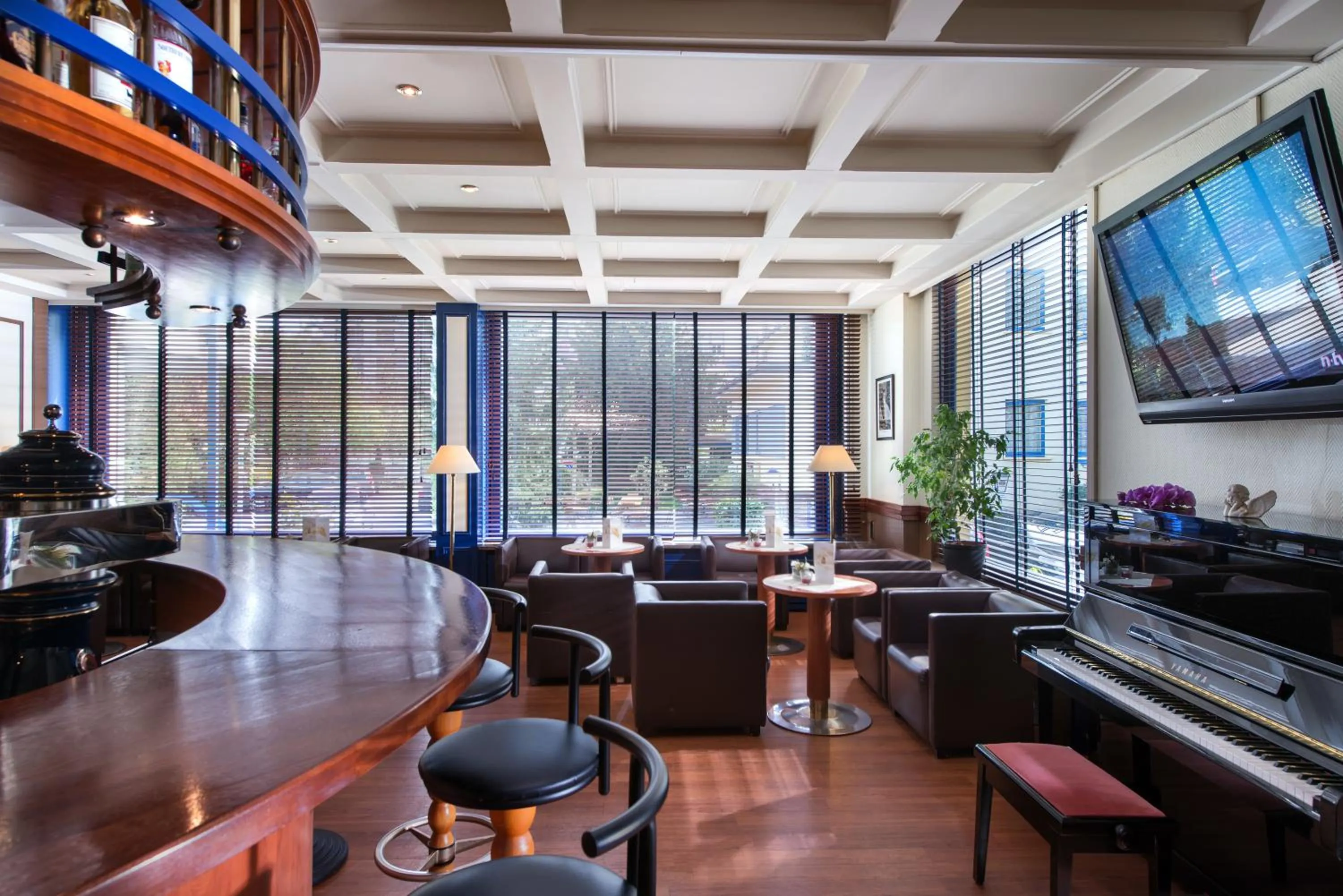 Lounge or bar in ibis Styles Offenburg City