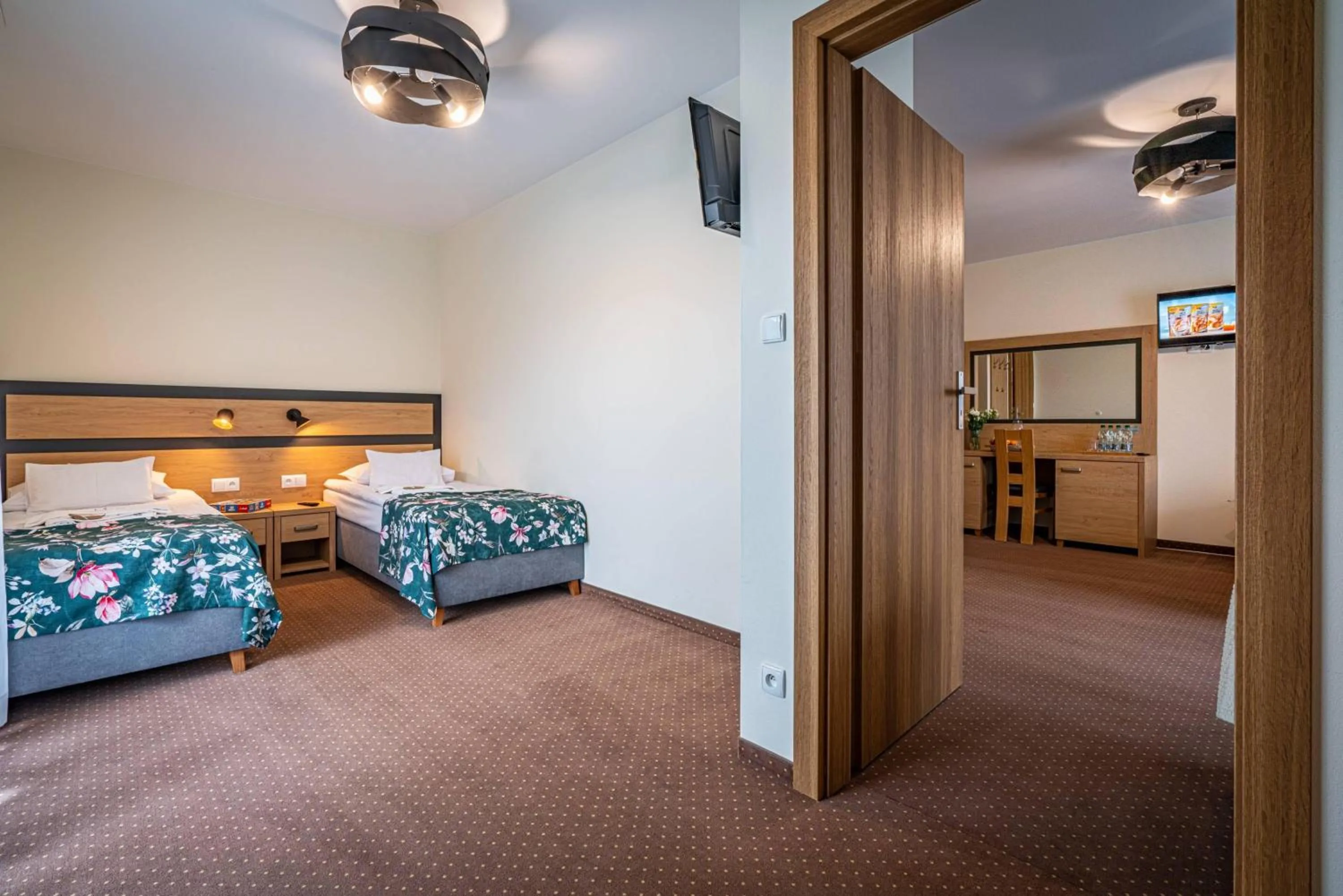 Photo of the whole room, Bed in Rezydencja Markowy Dworek