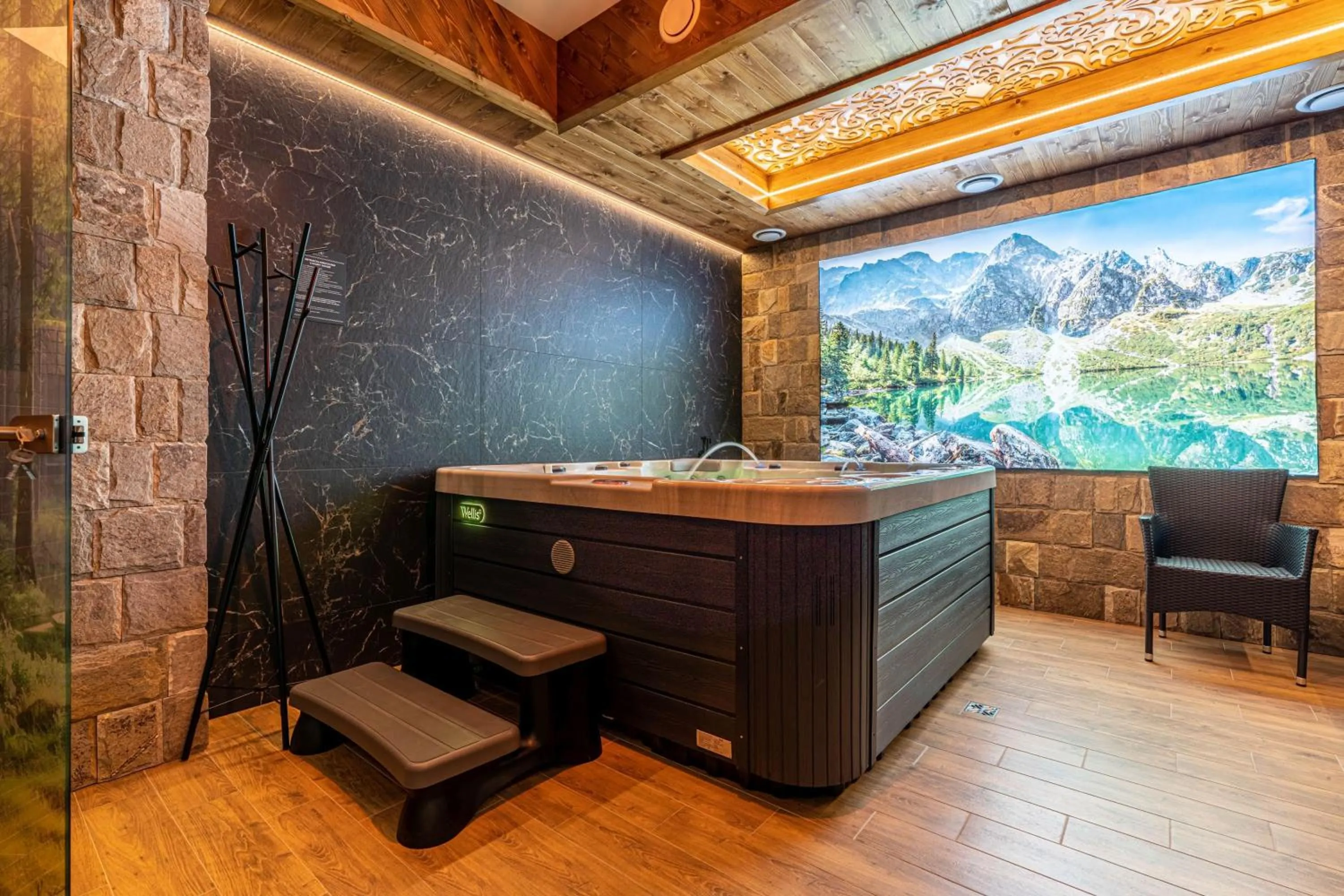 Hot Tub in Rezydencja Markowy Dworek