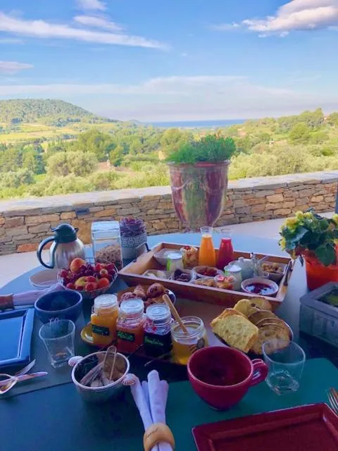 Restaurant/places to eat in VILLA PADI La Cadière d'Azur