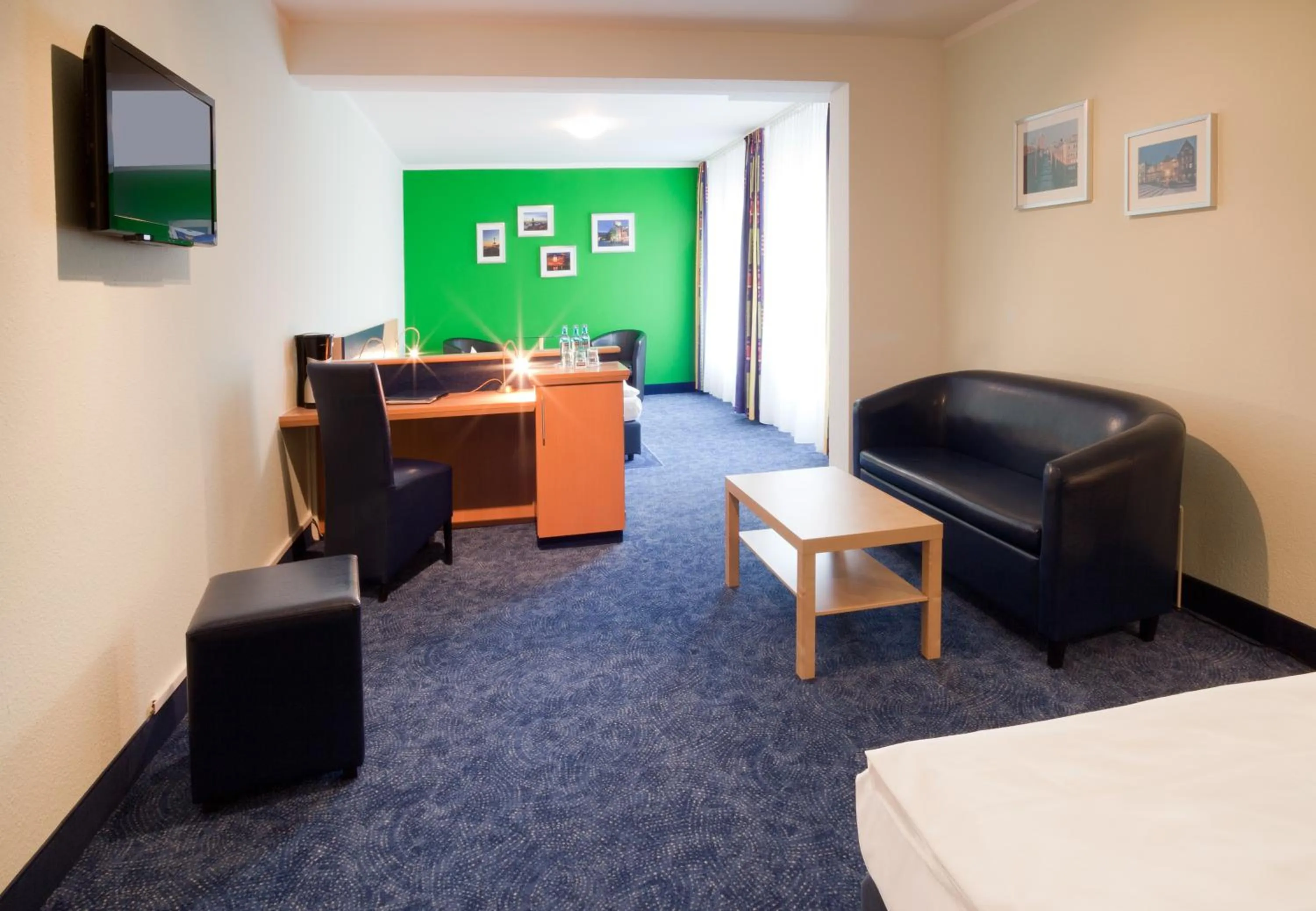 Seating area in Hotel Hanseport Hamburg