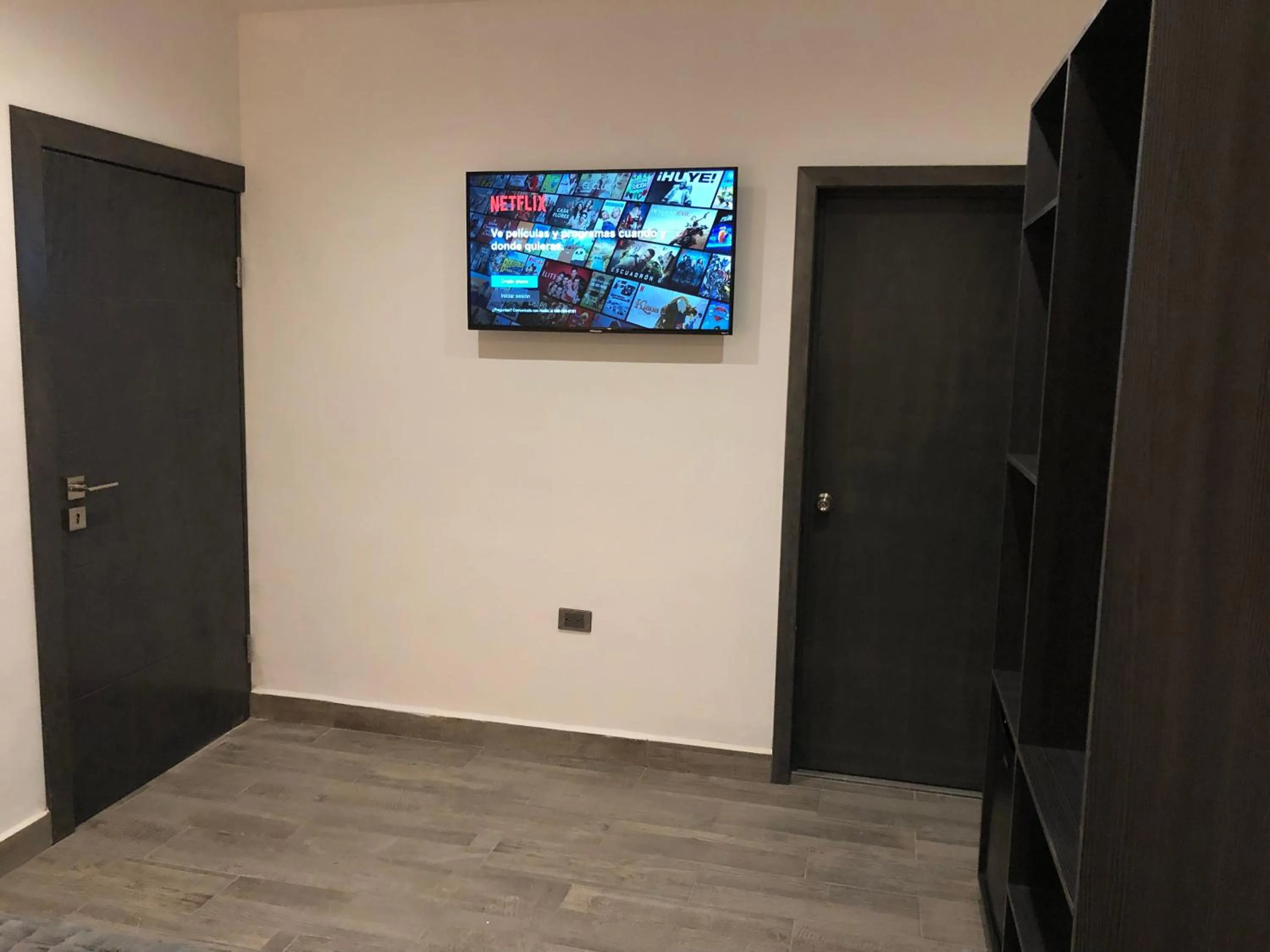 TV and multimedia in Quinta del sol