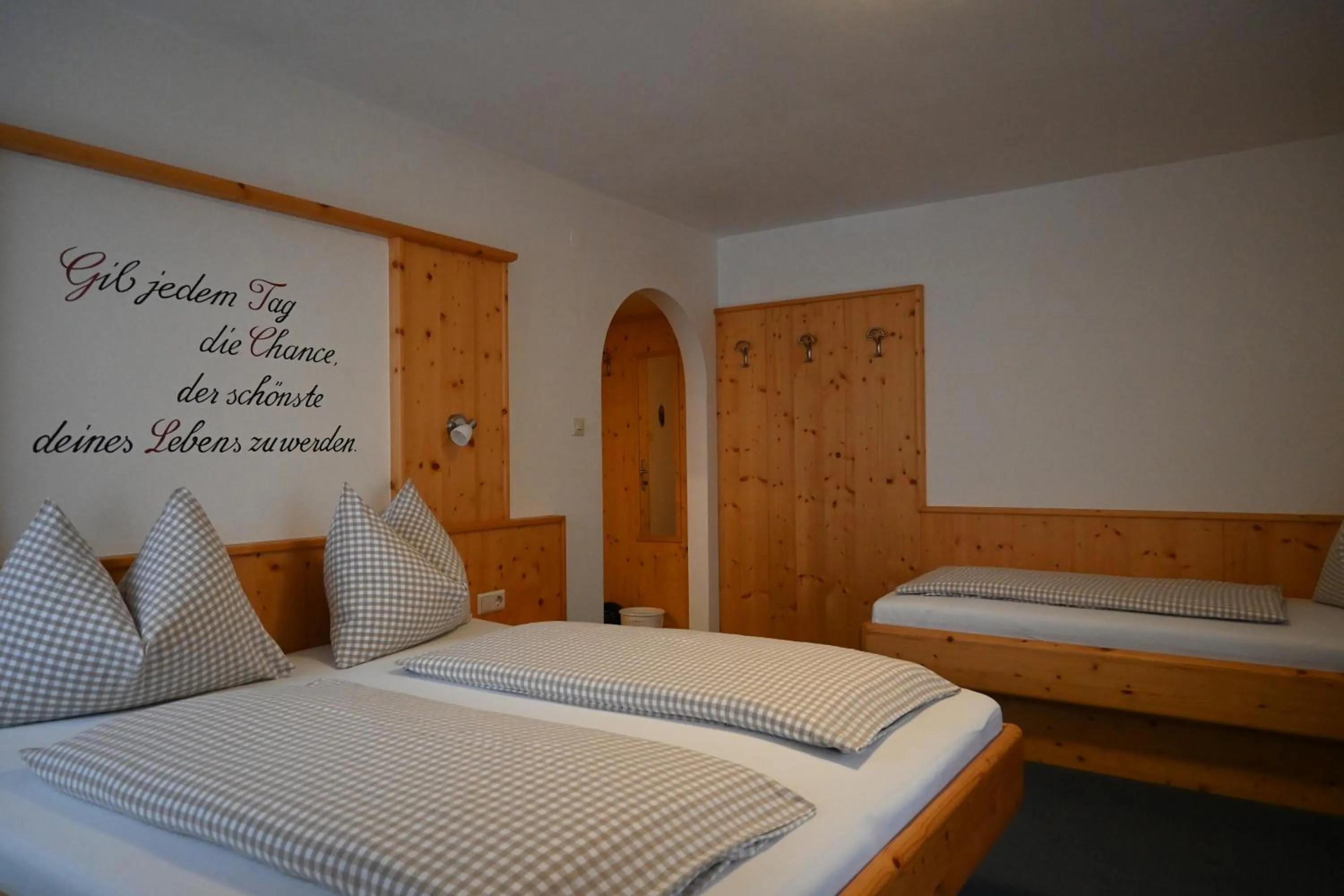 Photo of the whole room, Bed in Gästehaus Pürstl-Kocher