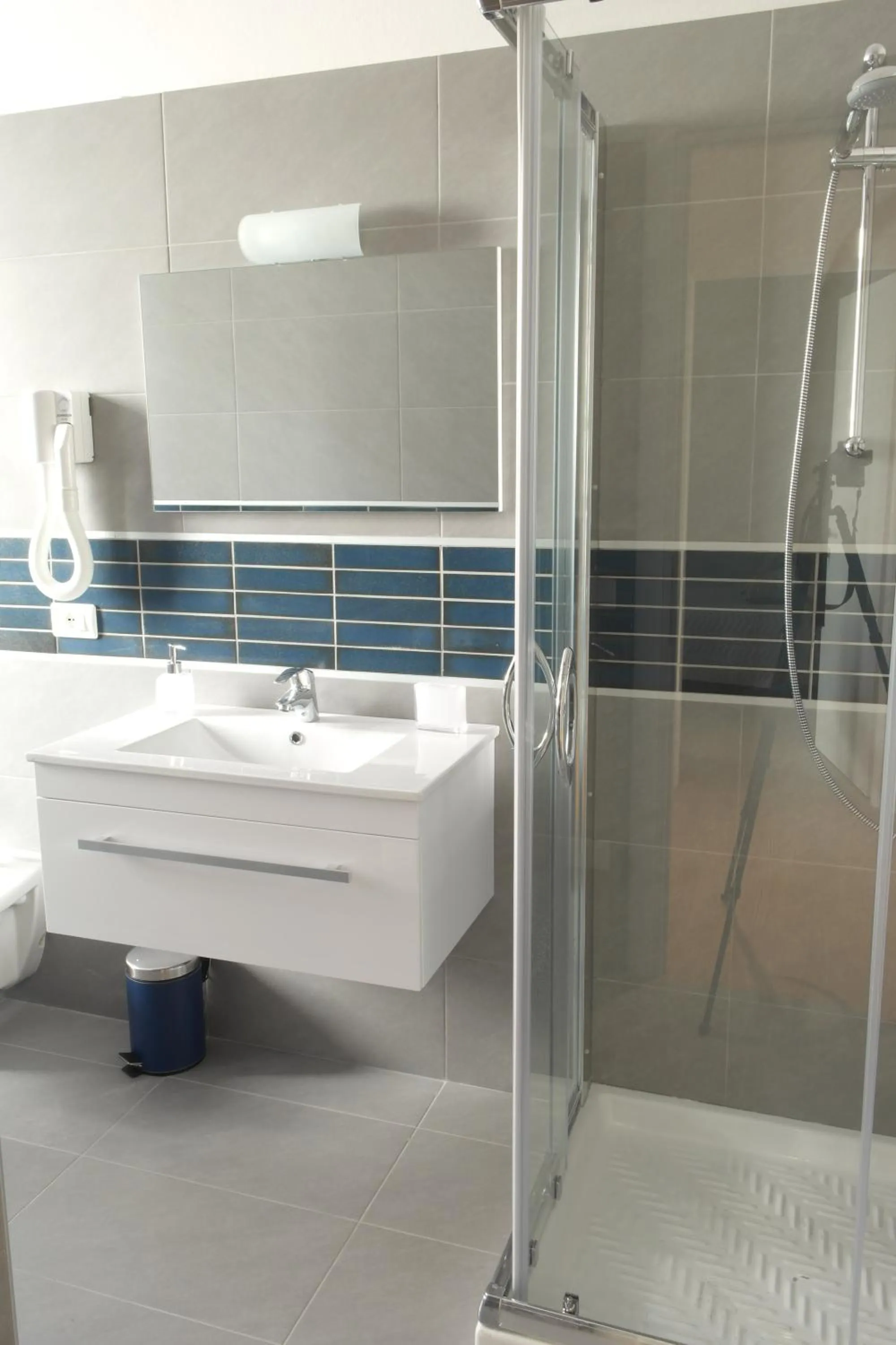 Bathroom in By Fralillo