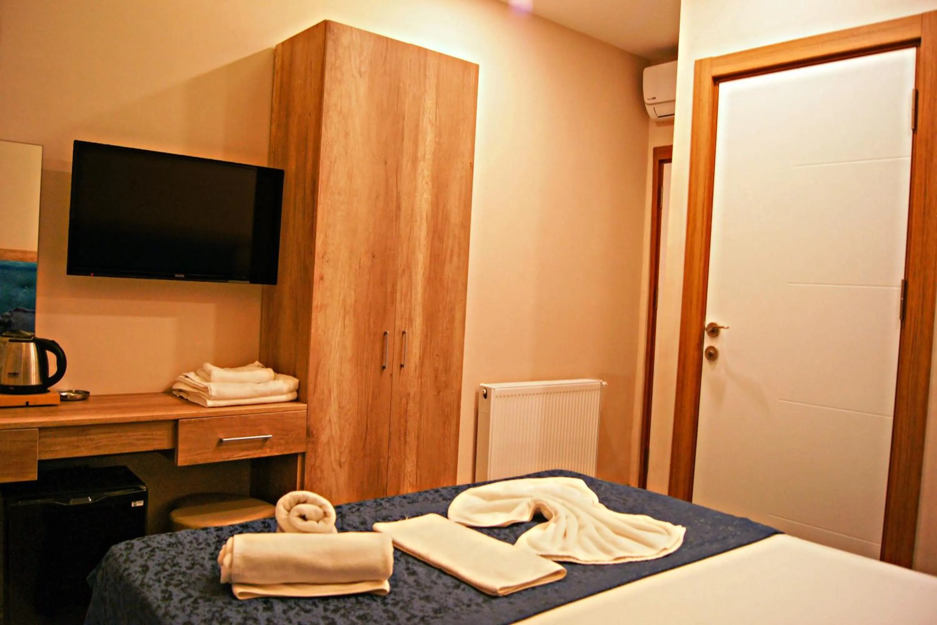 Bed in Destinia Pera