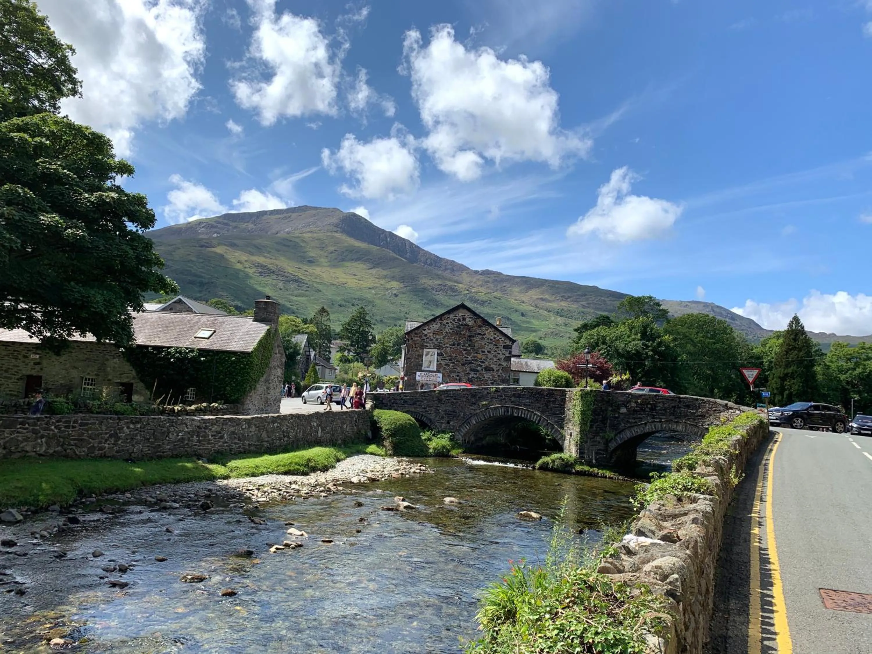 Neighbourhood in Snowdonia Stone Cottage