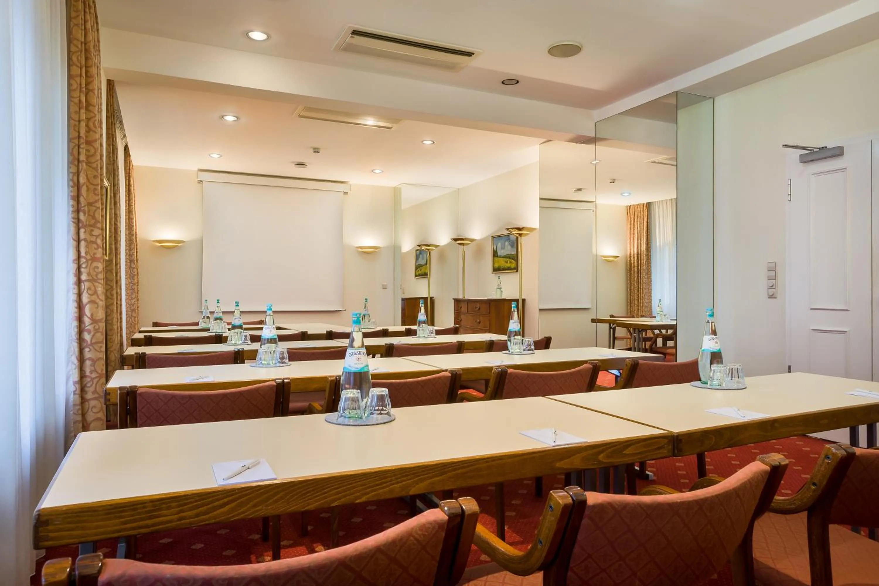 Business facilities in Hotel Kronprinz Berlin