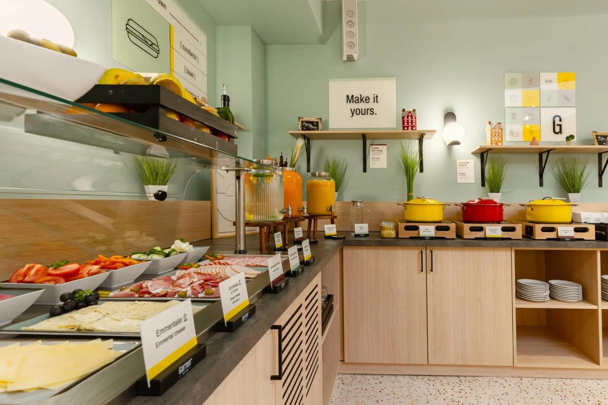 Breakfast in Garner Hotel Berlin - Messe by IHG