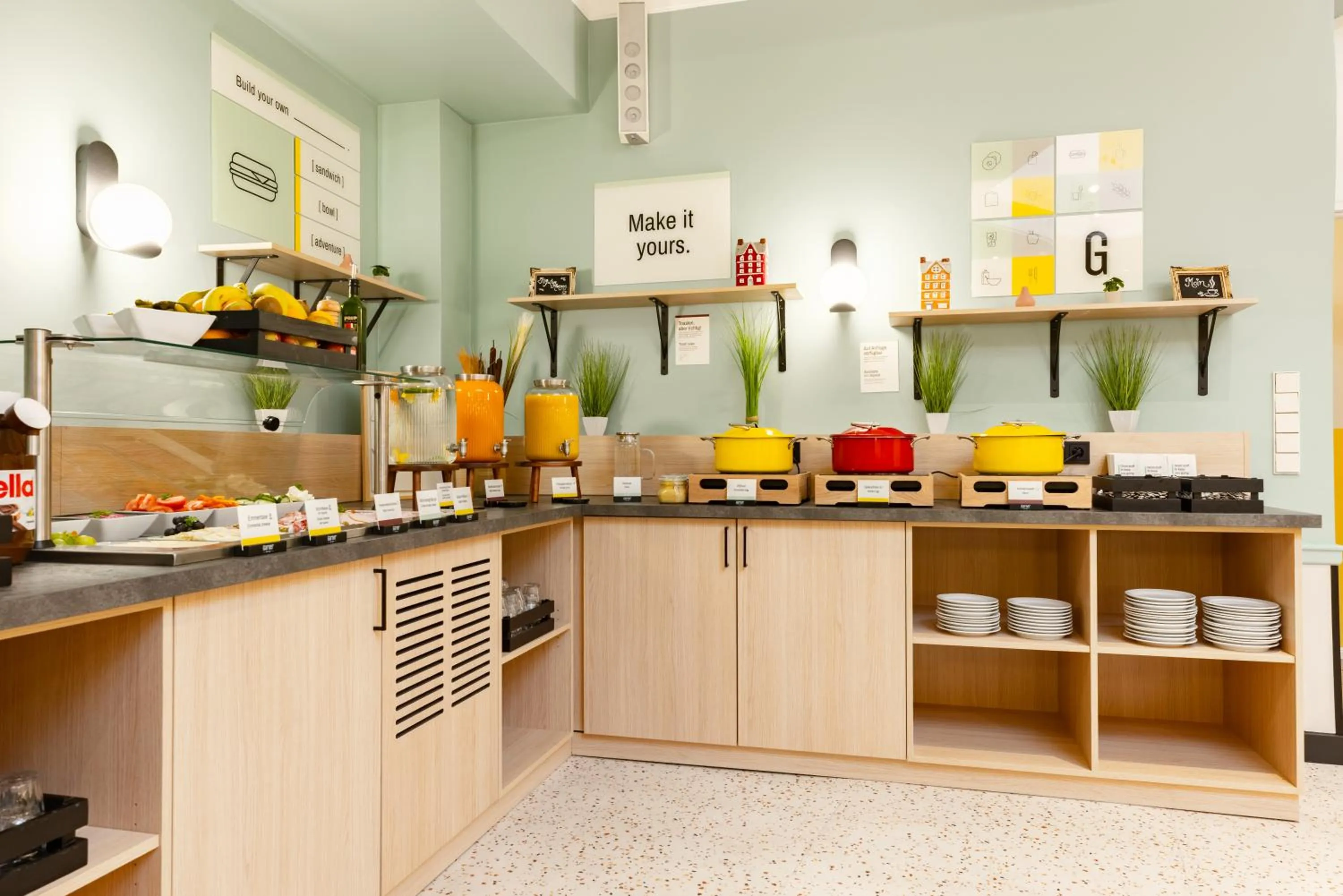 Breakfast in Garner Hotel Berlin - Messe by IHG