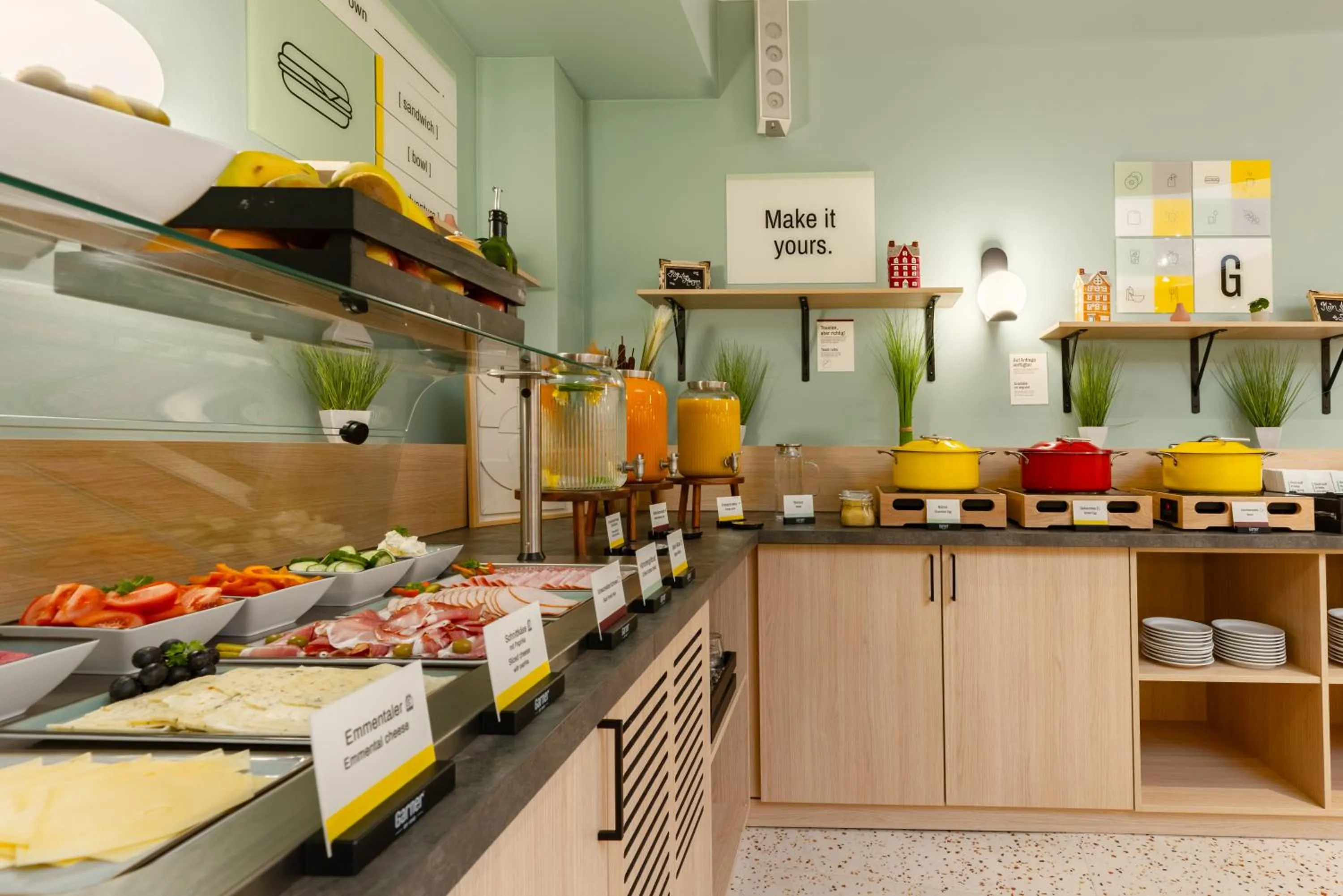 Breakfast in Garner Hotel Berlin - Messe by IHG