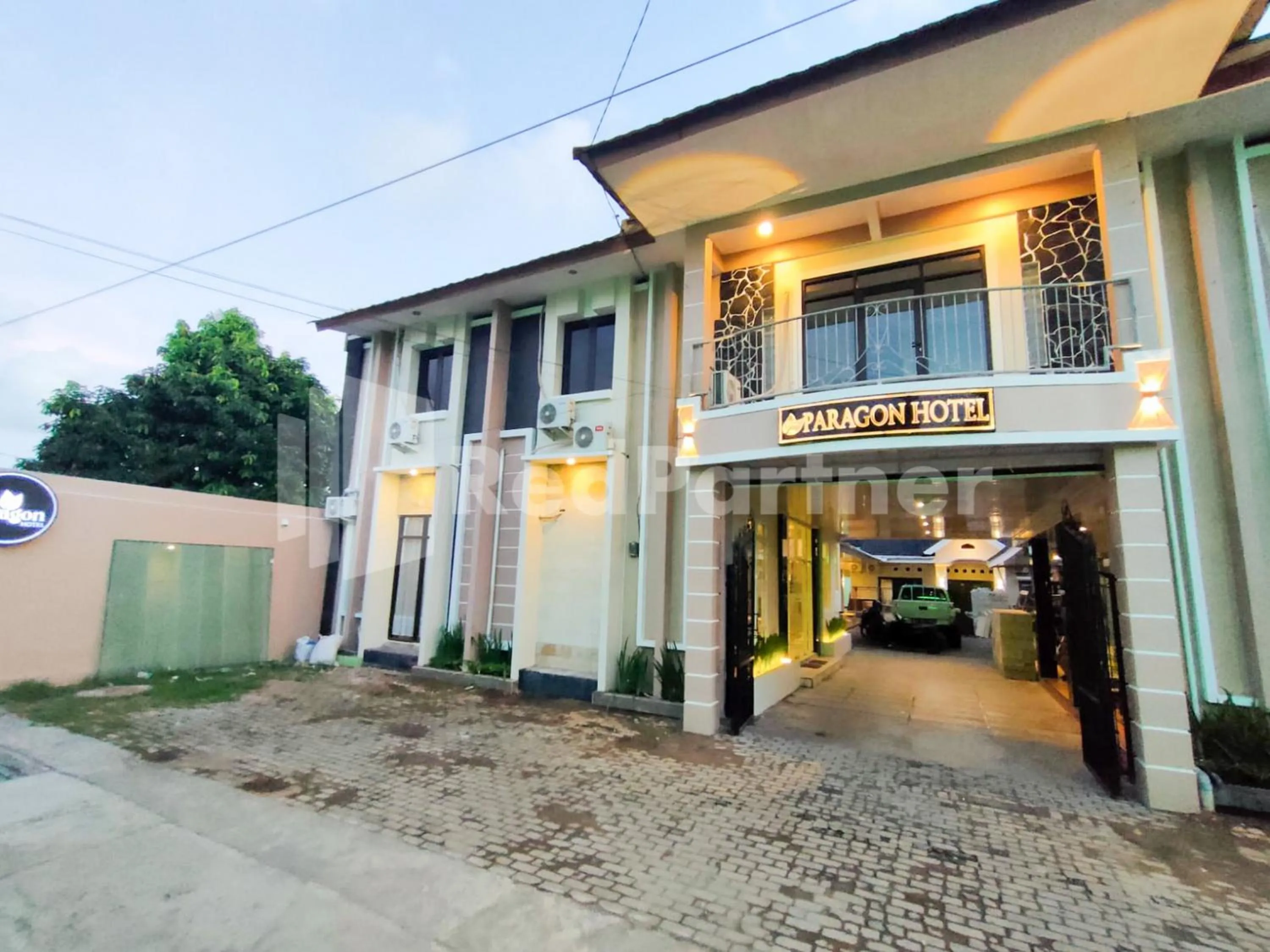 Property building in The Paragon Hotel Cilacap Redpartner