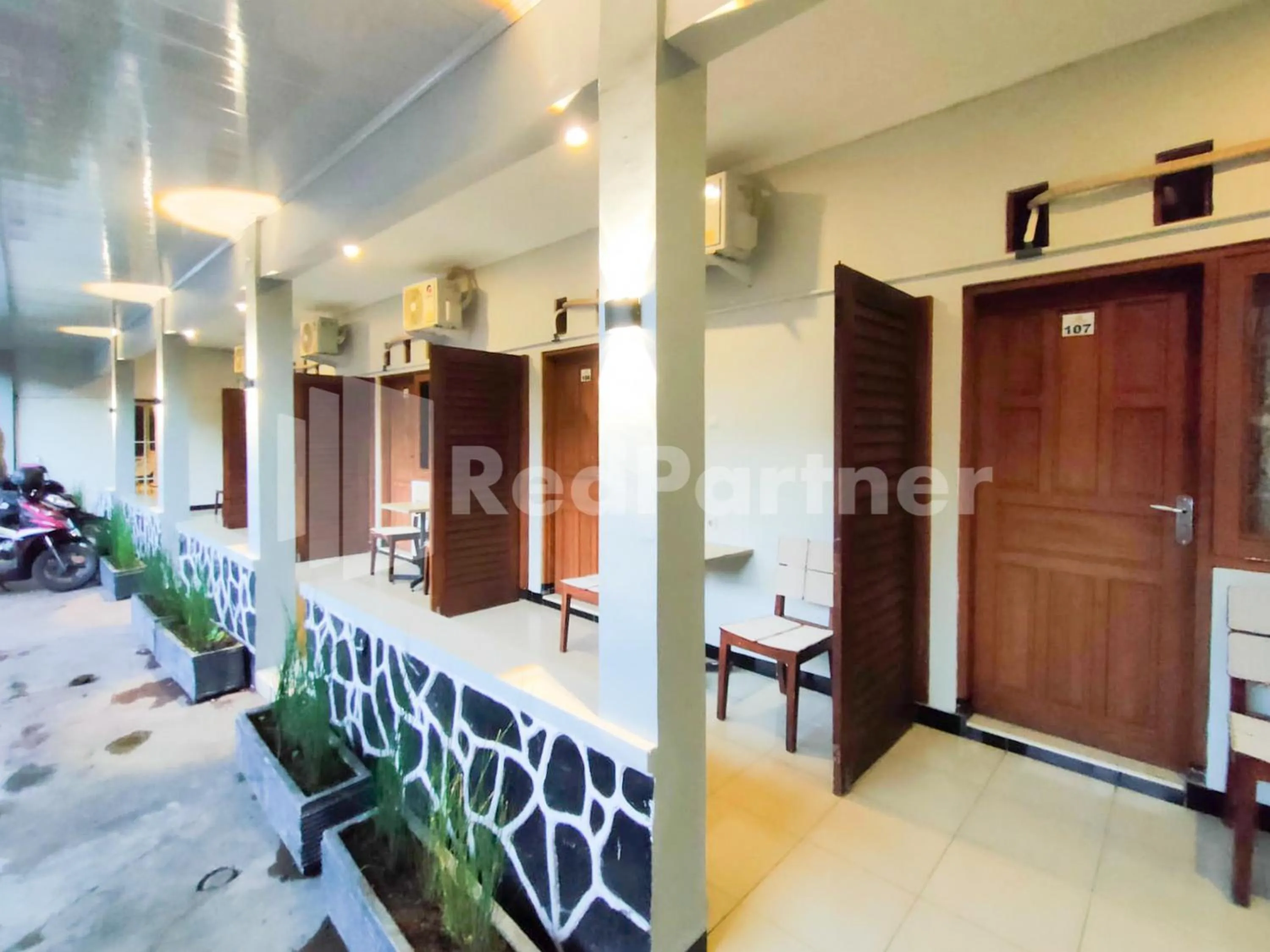 Property building in The Paragon Hotel Cilacap Redpartner