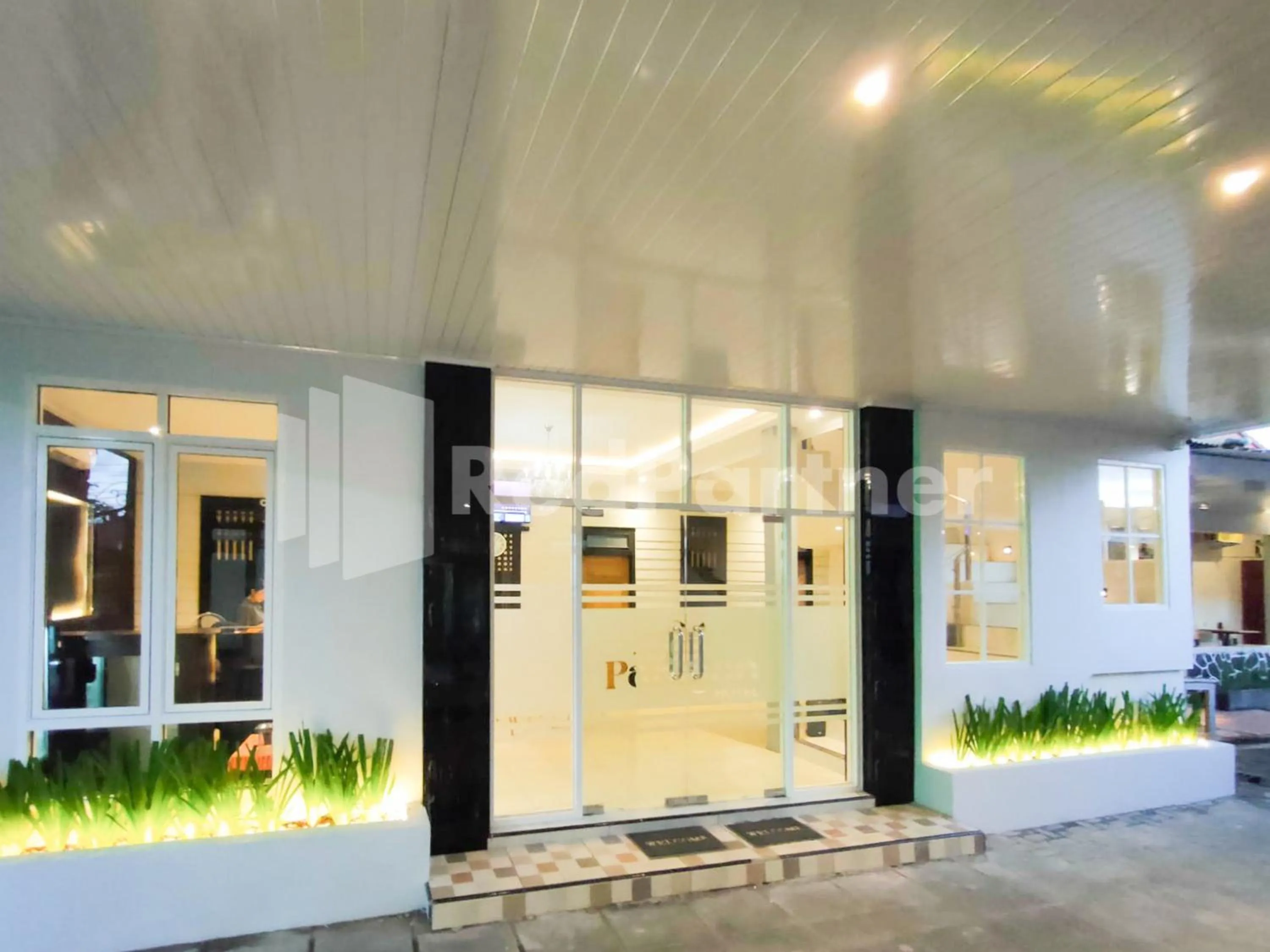 Property building in The Paragon Hotel Cilacap Redpartner