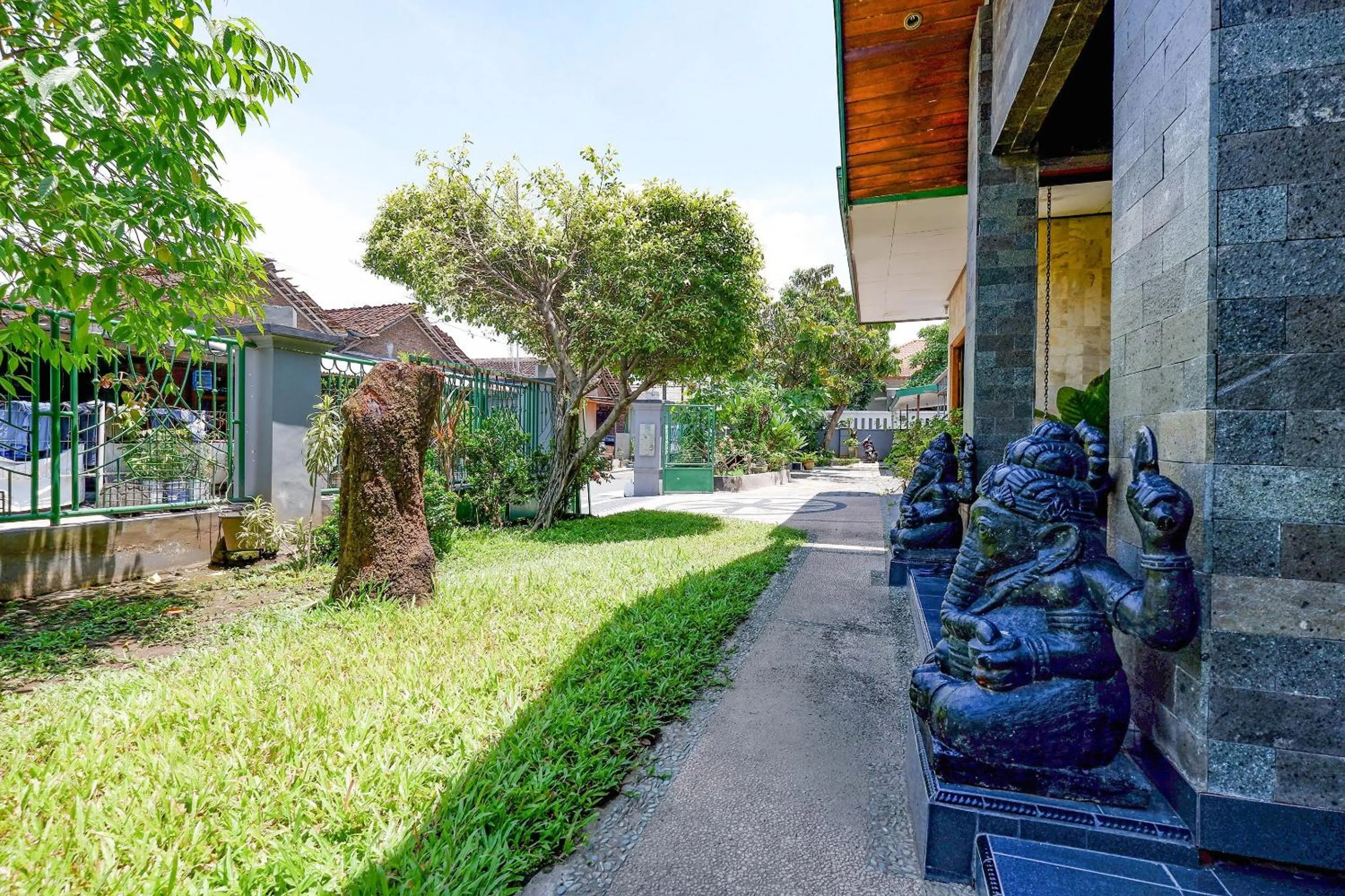 Lobby or reception in Hotel O Griya Kawula Syariah