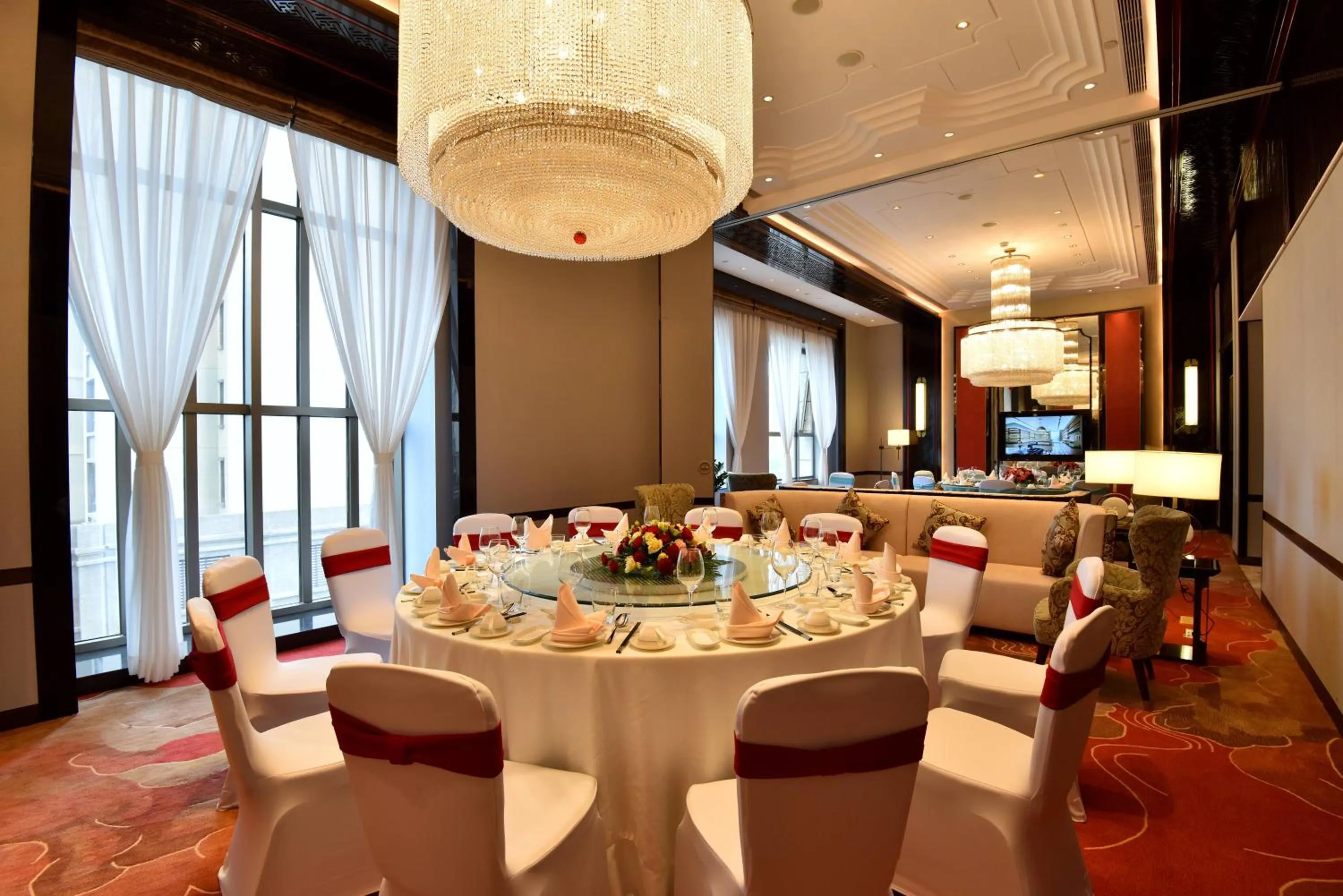 Restaurant/places to eat in Vignette Collection Haikou Yatter Hotel by IHG