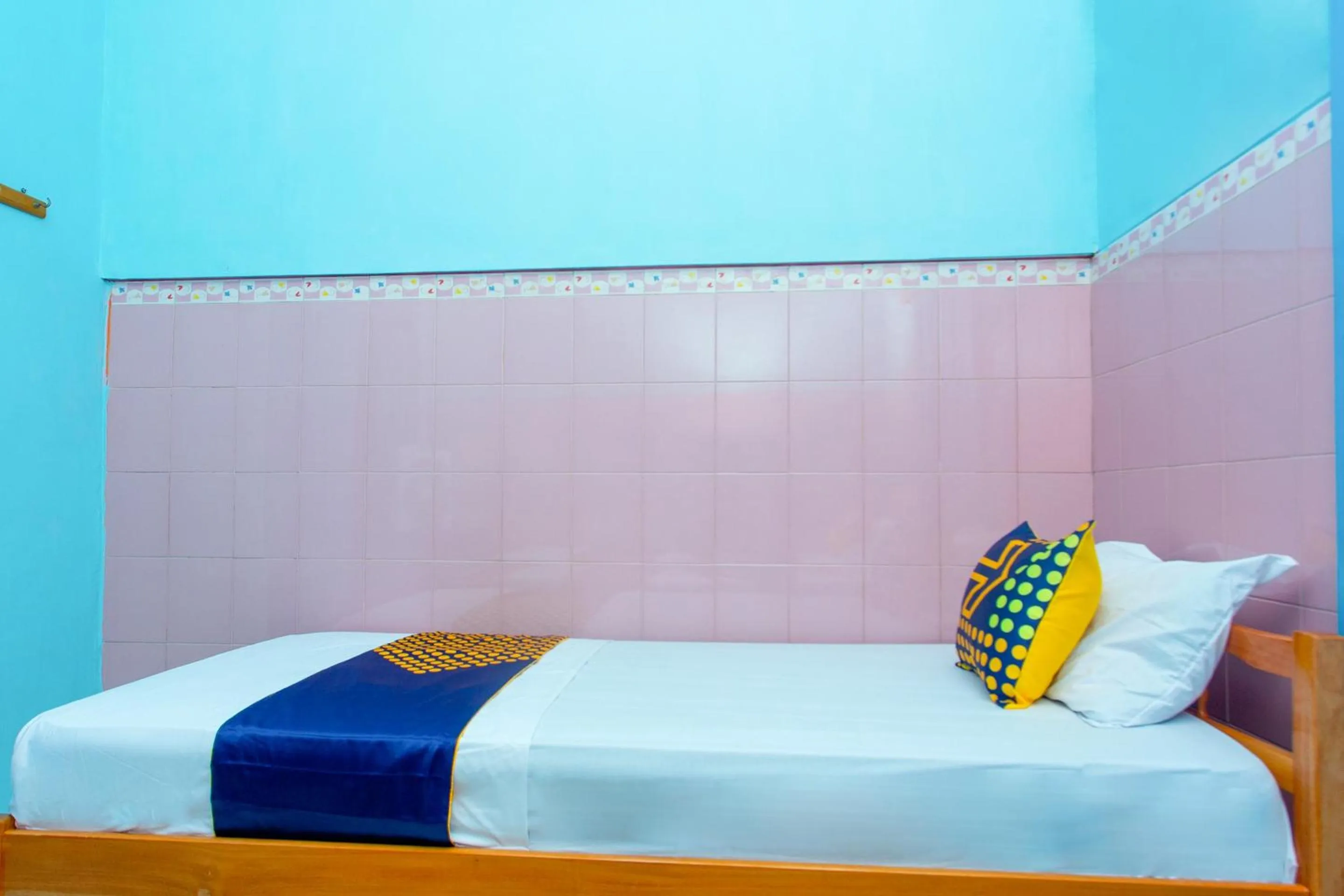 Bedroom in Hotel O Budi