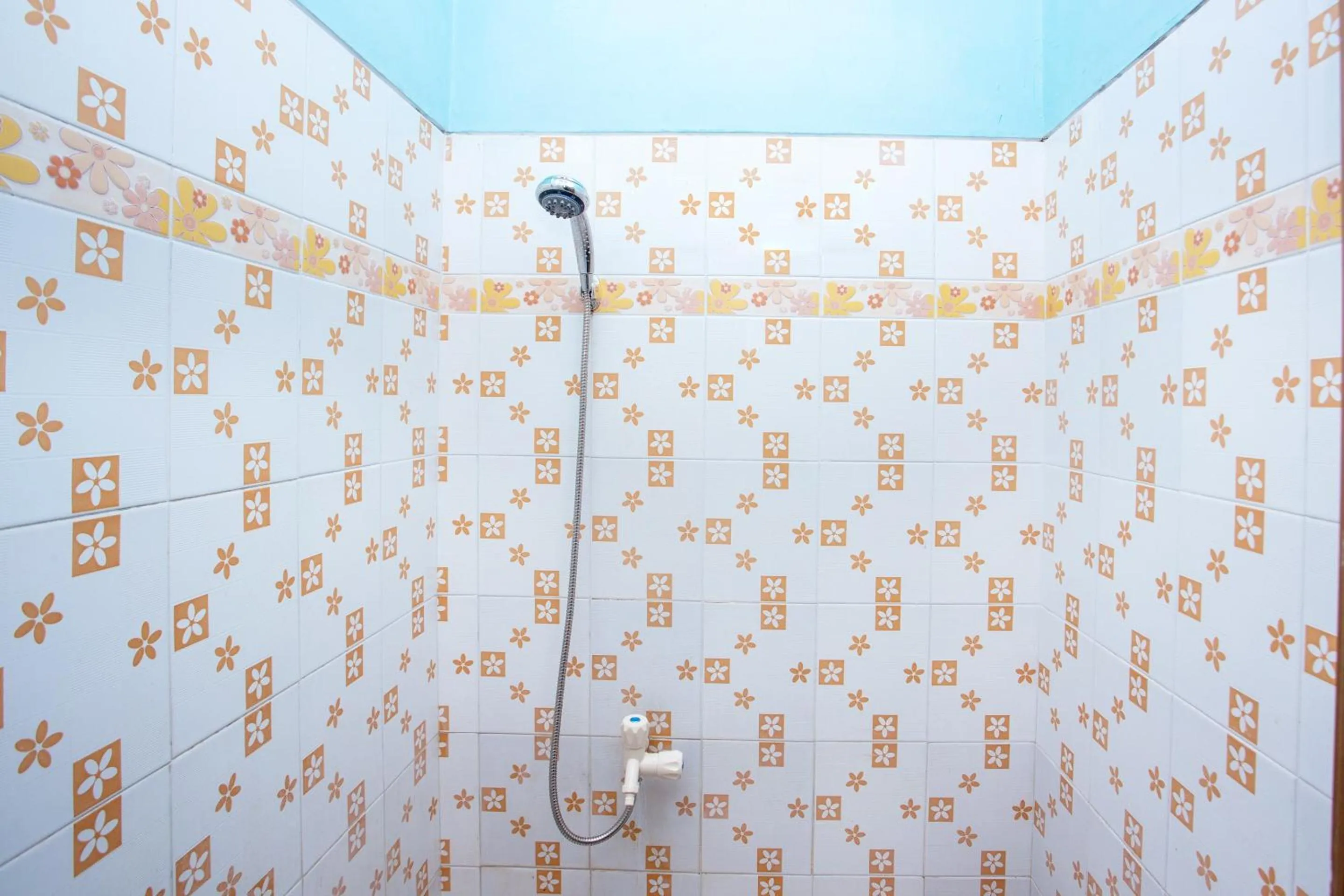 Bathroom in Hotel O Budi