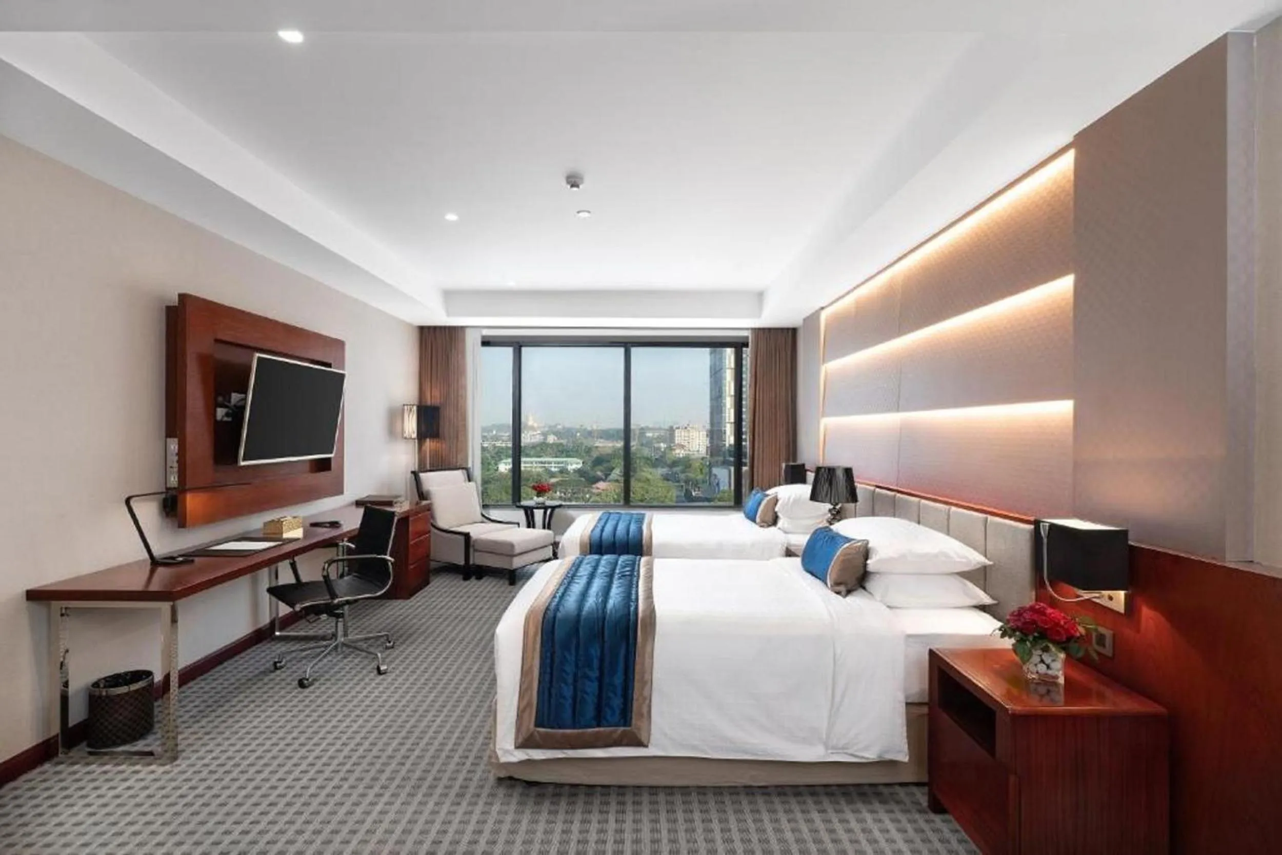 View (from property/room), Bed in Yangon Thanlwin Hotel