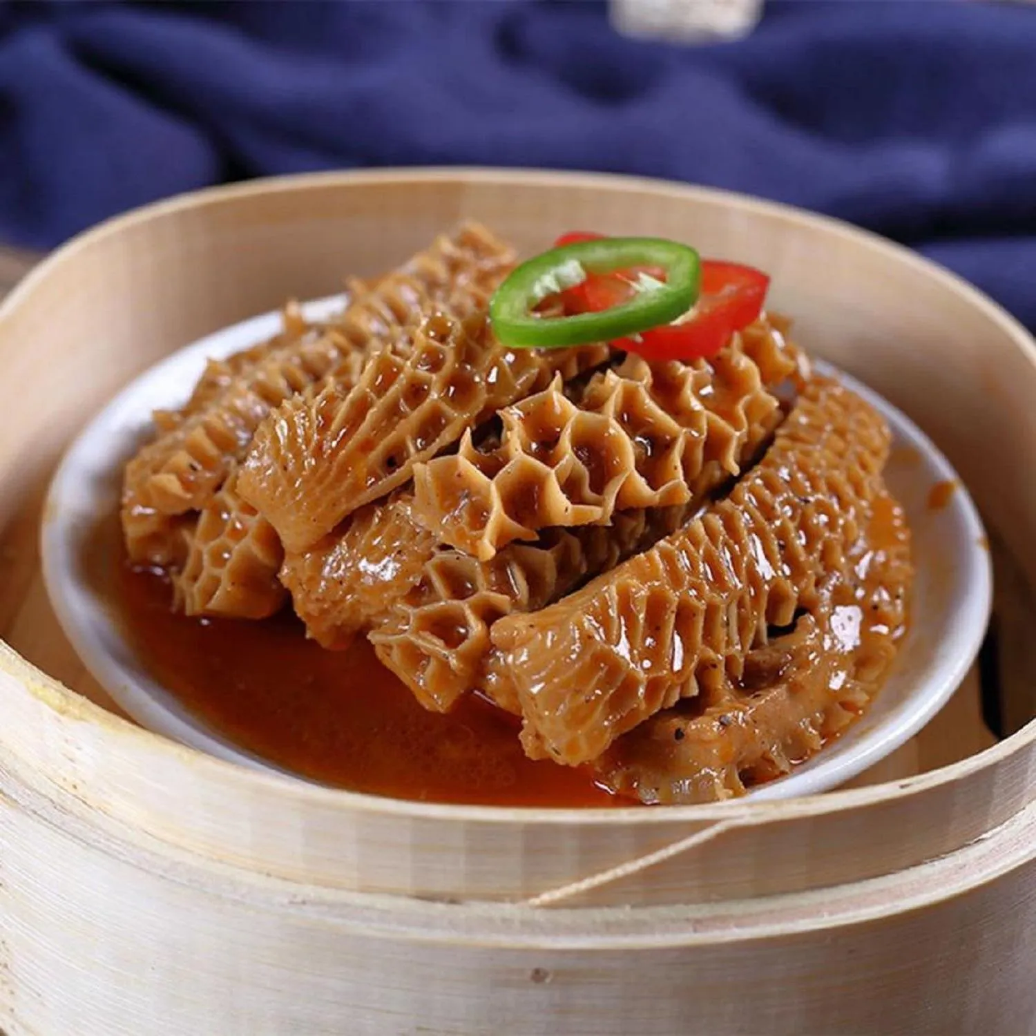 Food and drinks in Yangon Thanlwin Hotel