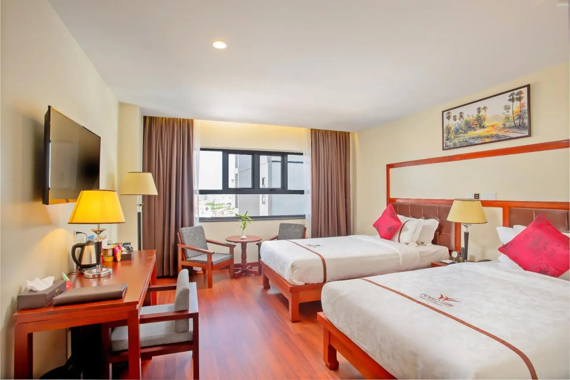 Landmark Twin Bed - single occupancy in Poulo Wai Hotel, Trademark Collection by Wyndham Landmark Twin Bed - single occupancy in Poulo Wai Hotel, Trademark Collection by Wyndham