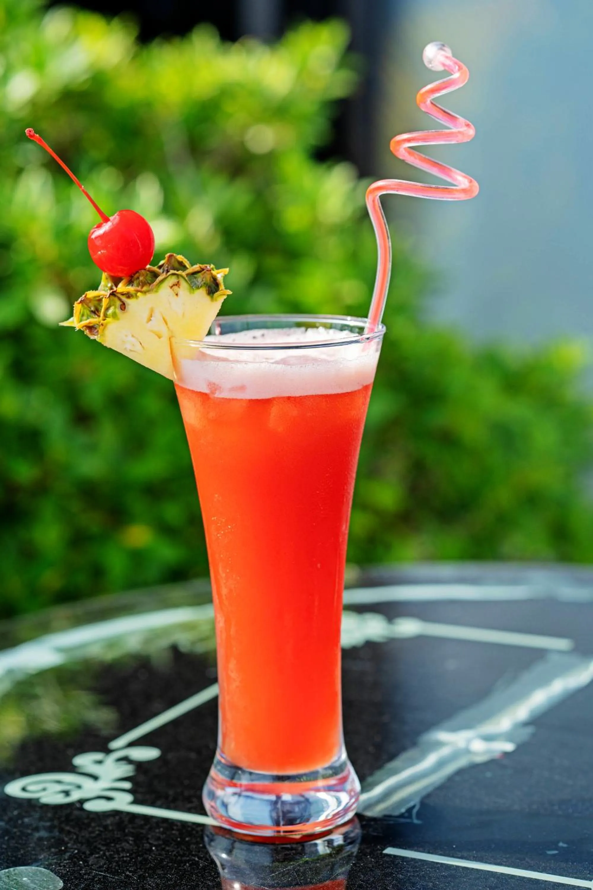 Lounge or bar in Poulo Wai Hotel, Trademark Collection by Wyndham