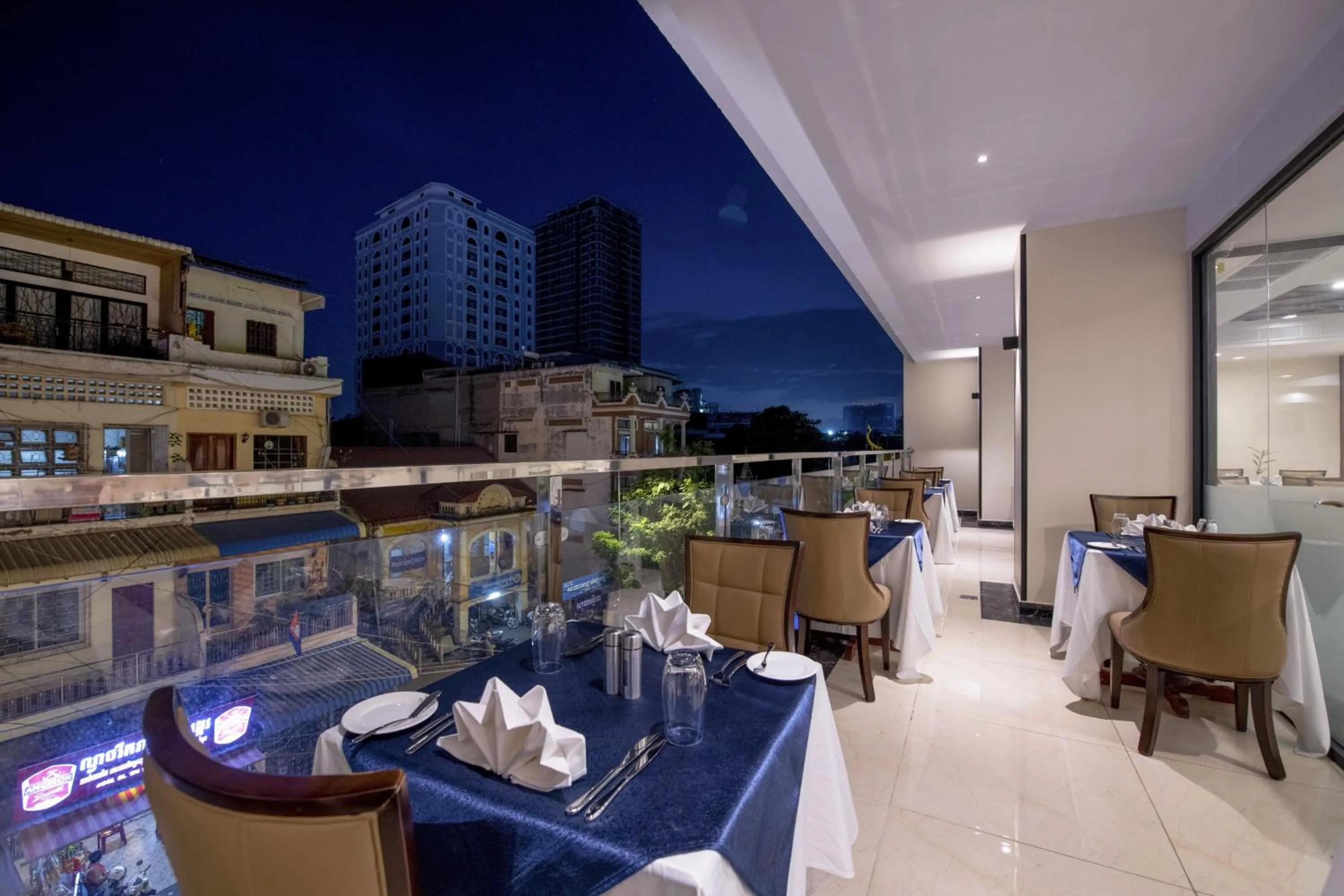 Seating area in Poulo Wai Hotel, Trademark Collection by Wyndham