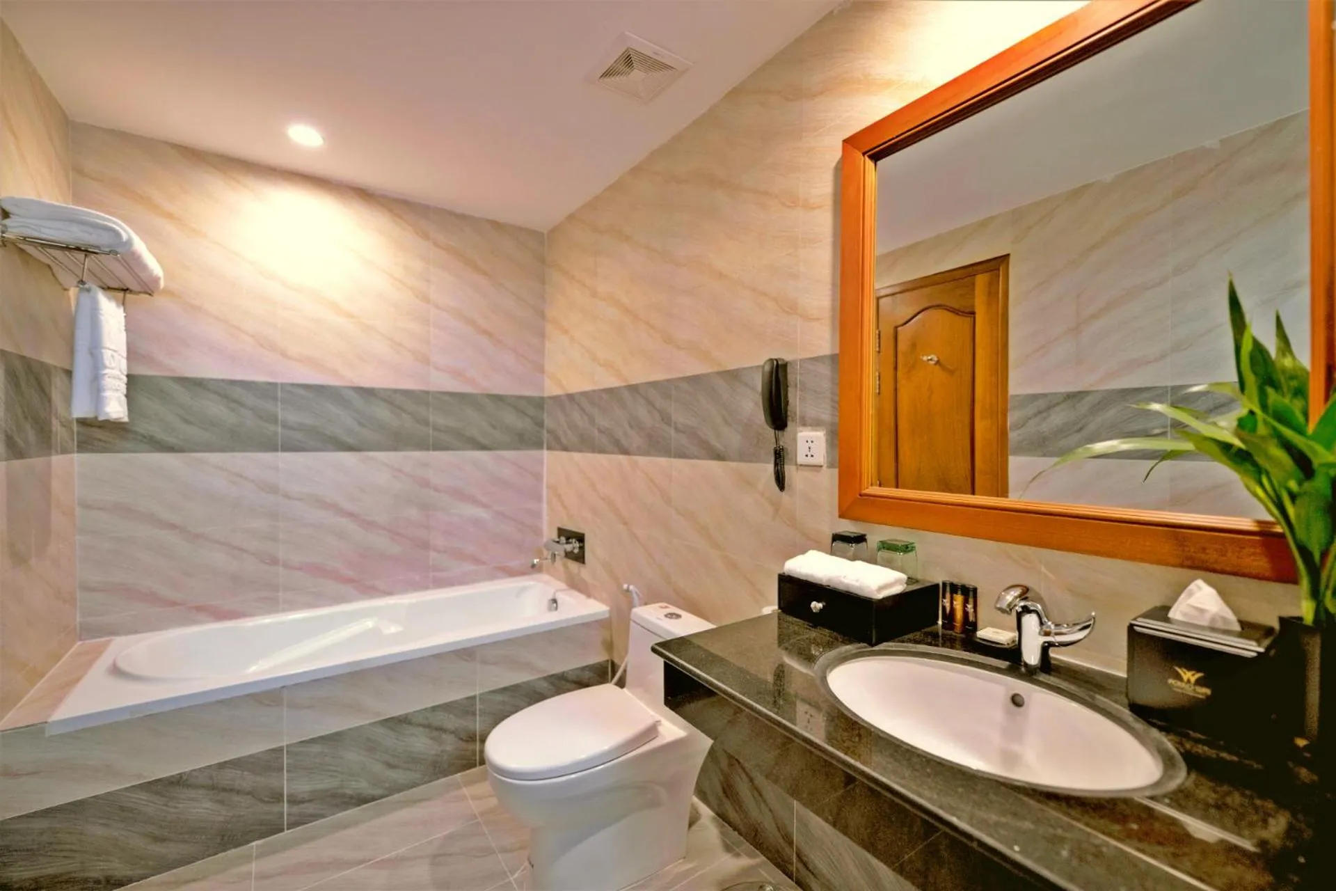 Bathroom in Poulo Wai Hotel, Trademark Collection by Wyndham